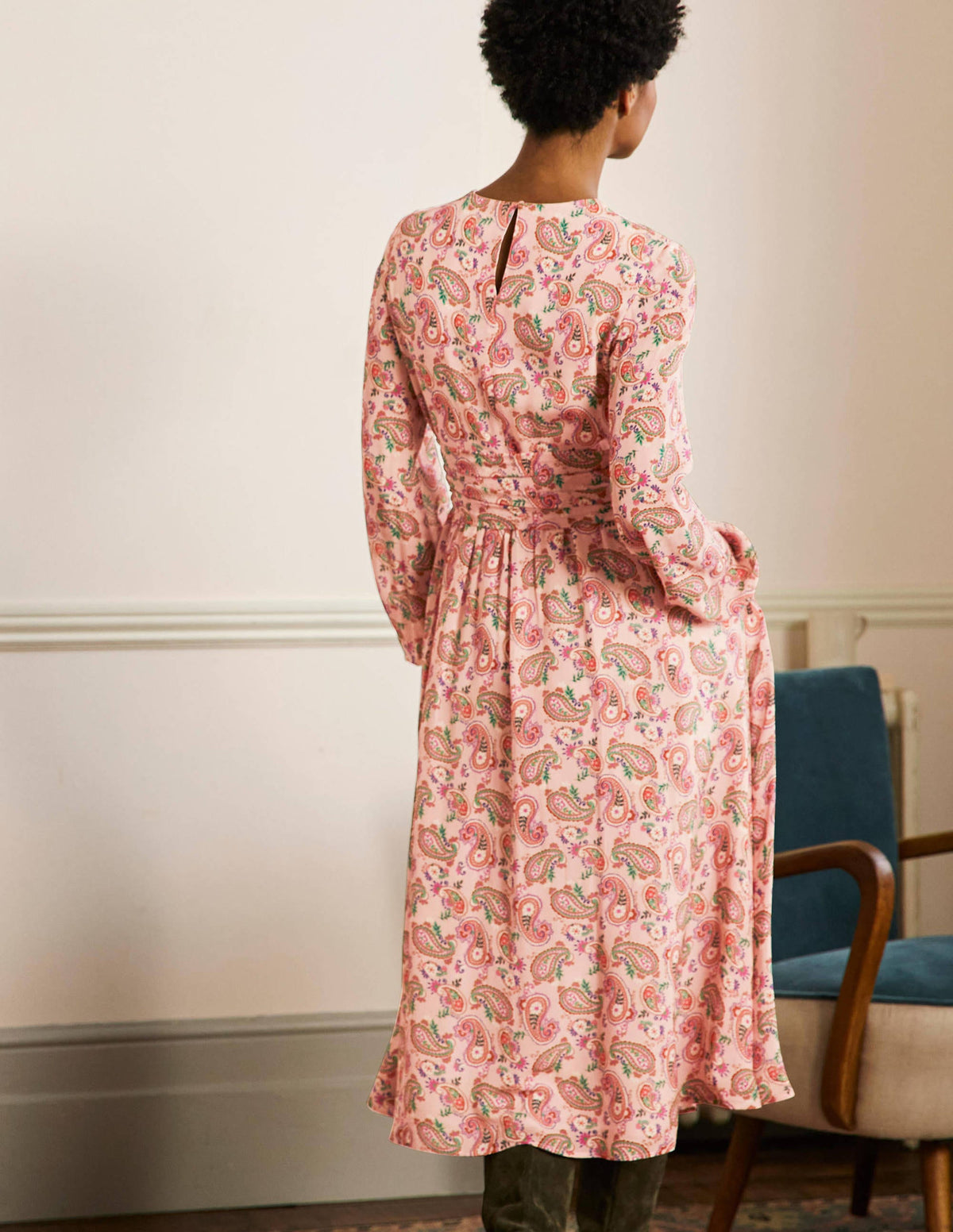 Ruched Waist Midi Dress-Milkshake, Paisley Bloom - Image 3