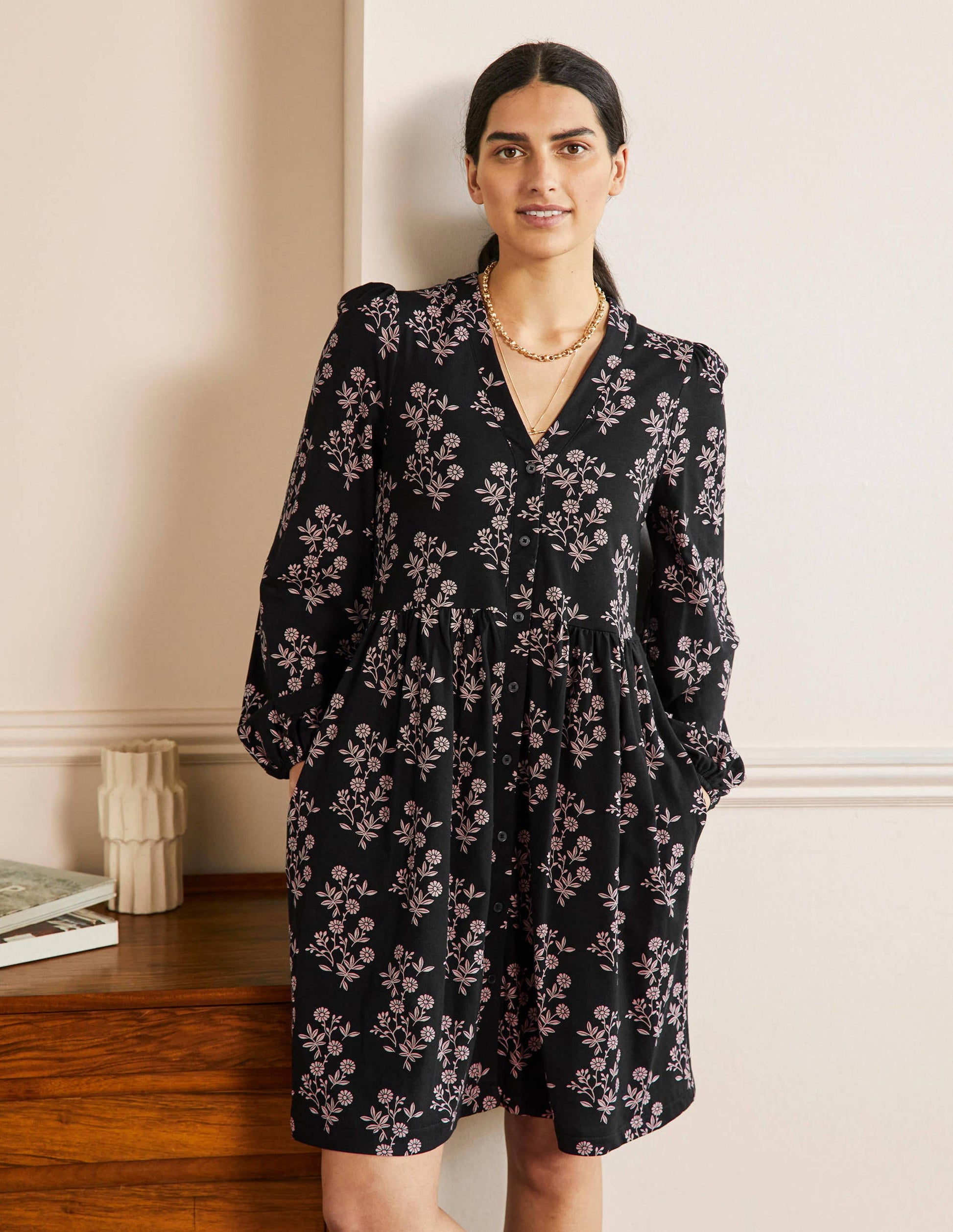 Button Through Jersey Dress-Black, Leafy Cluster-4