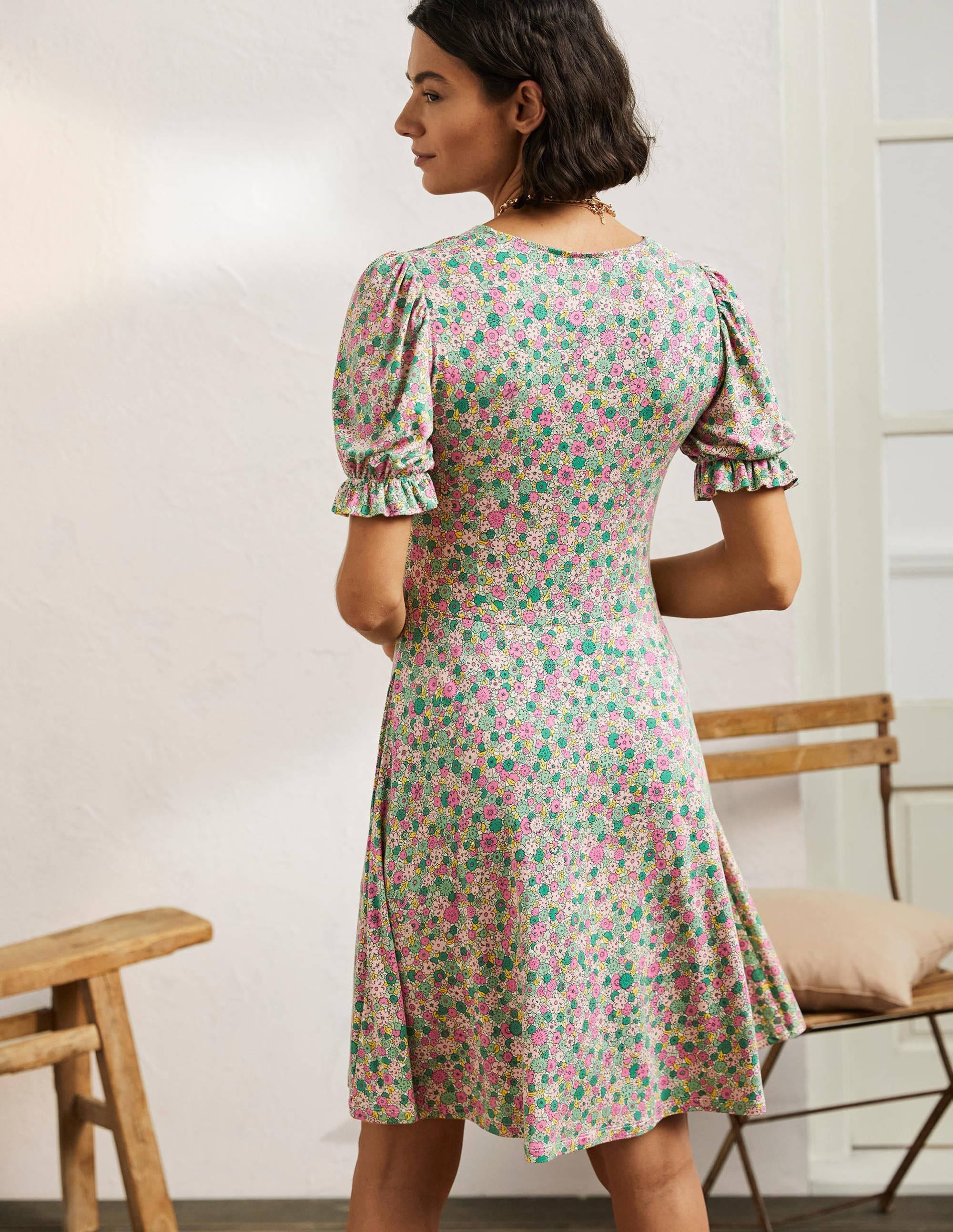 V-Neck Jersey Dress-Highland Green, Floret Cluster - Image 3
