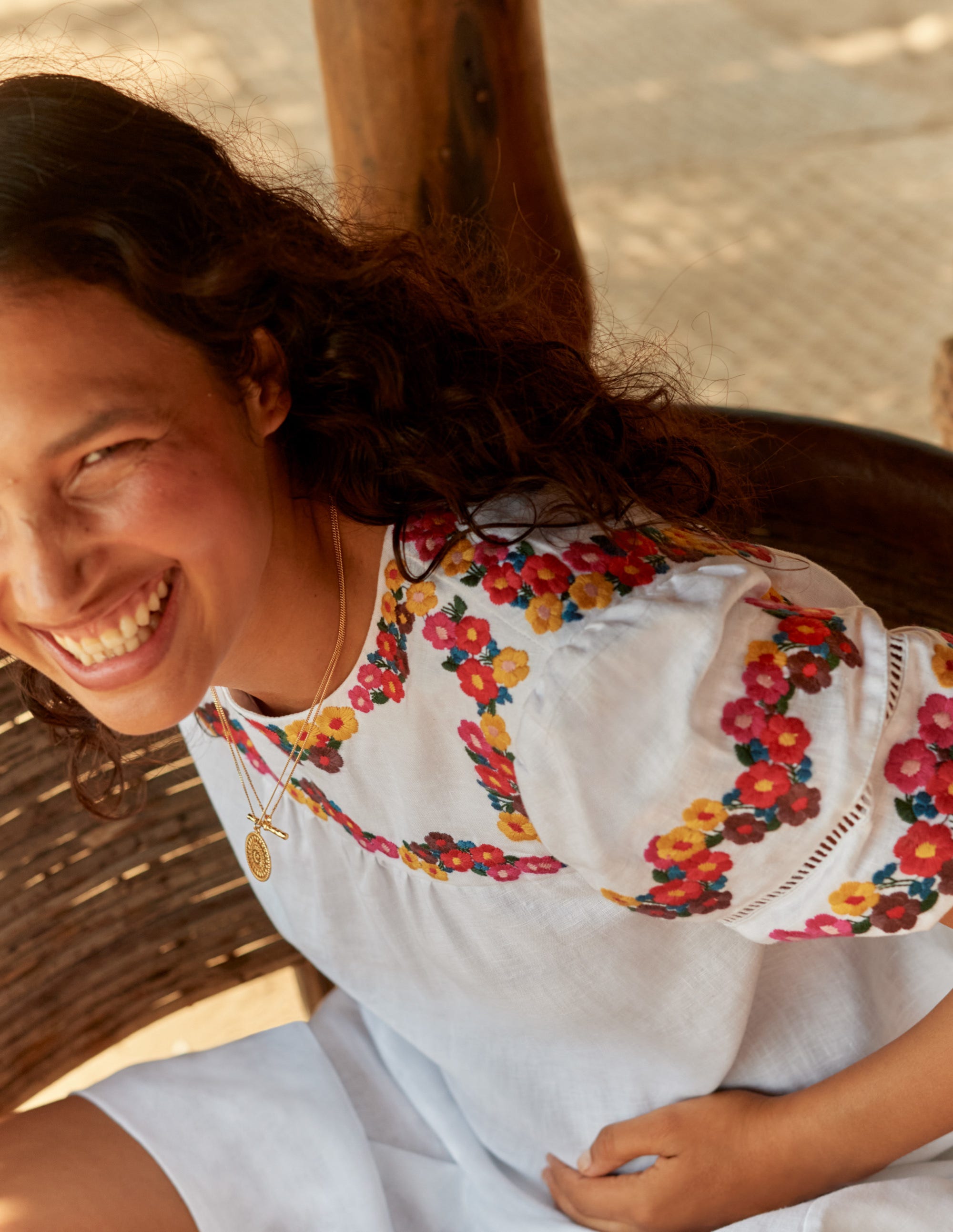 Embroidered Linen Shift Dress-White - Image 7