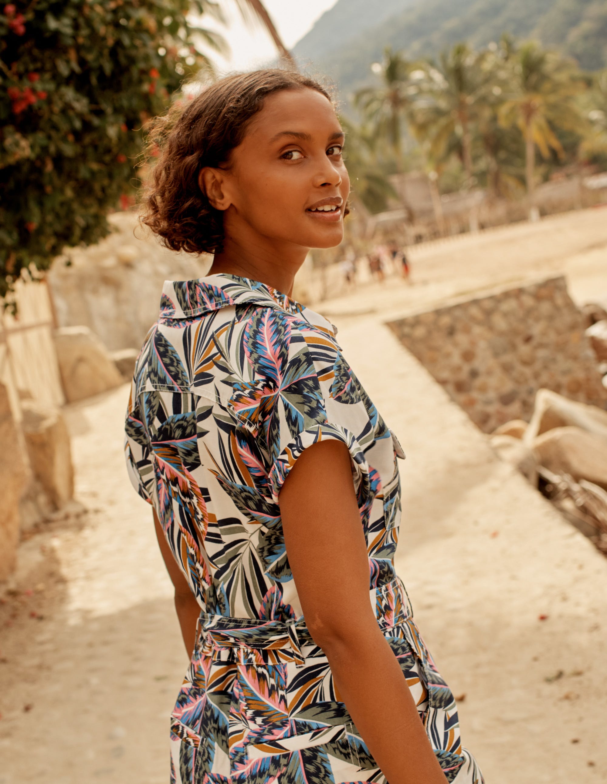 Pocket Detail Romper-Multi, Exotic Leaves - Image 6