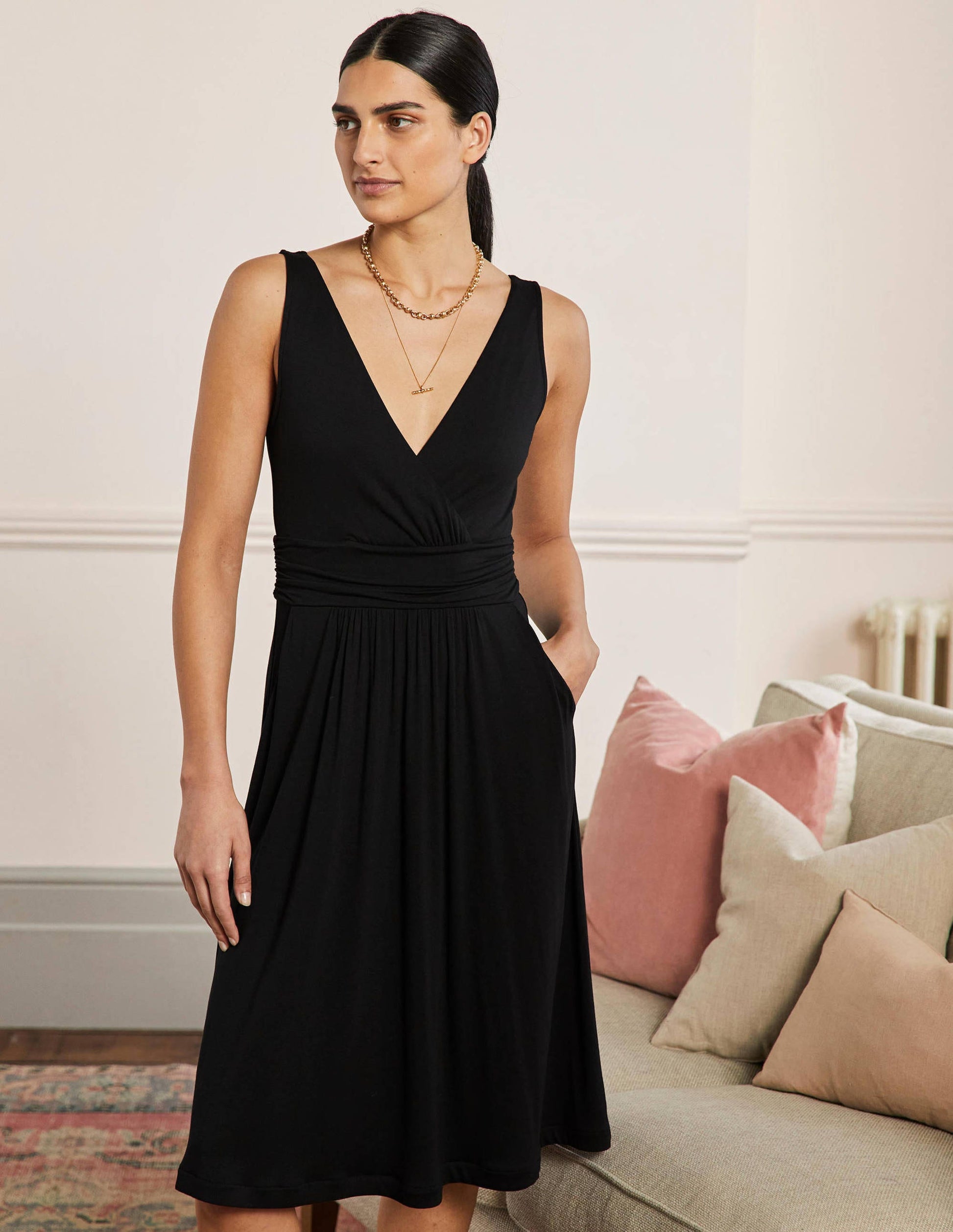Effie V-Neck Jersey Dress-Black-4