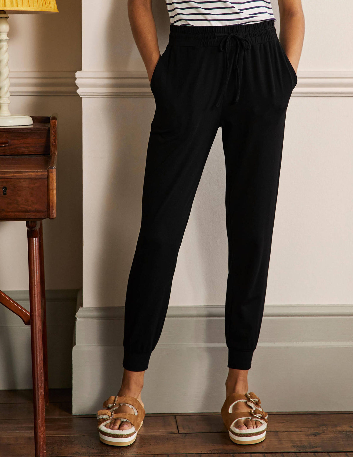 Cuffed Jersey Joggers-Black - Image 4