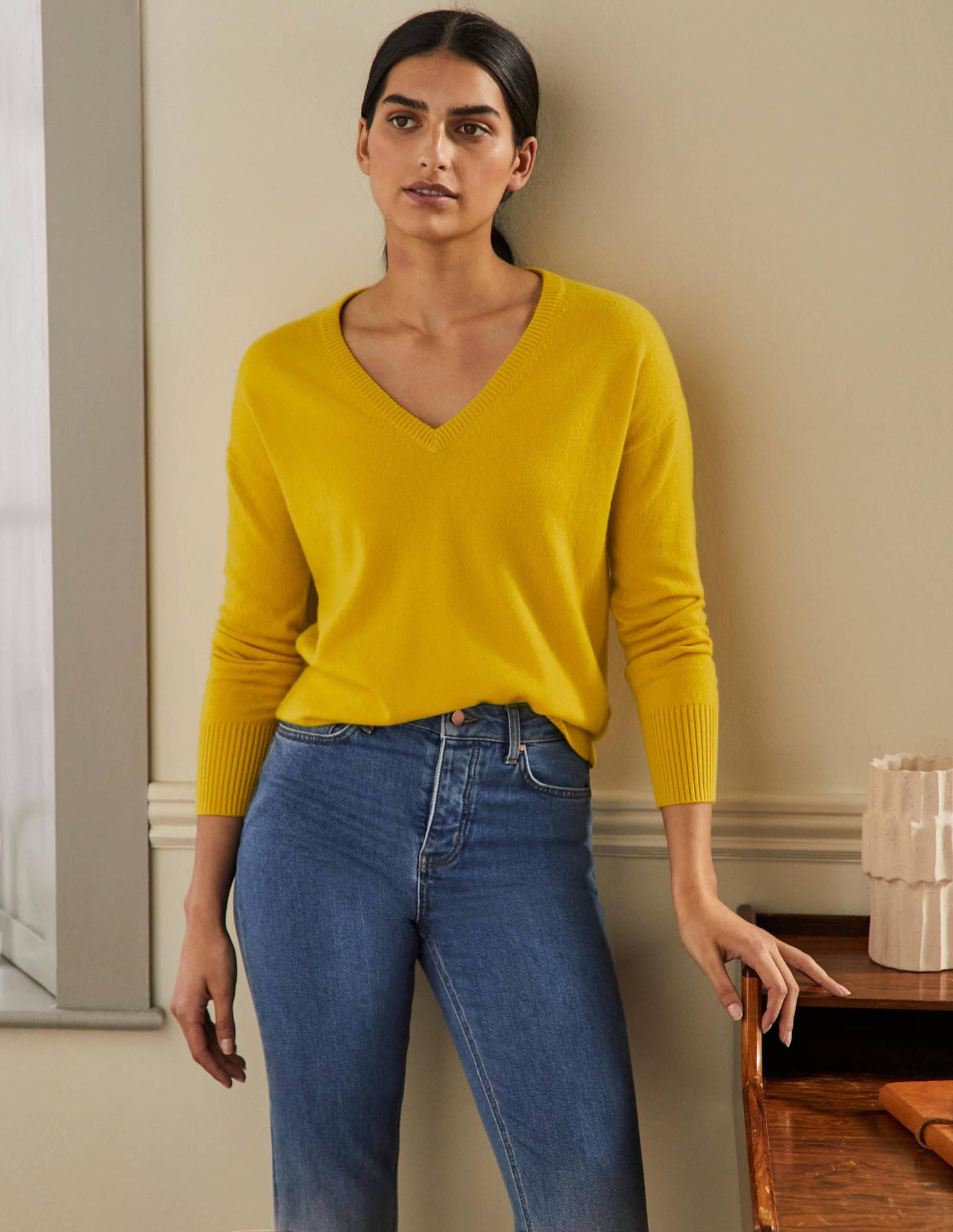 Cashmere V-neck Relax Jumper-Citrine Yellow