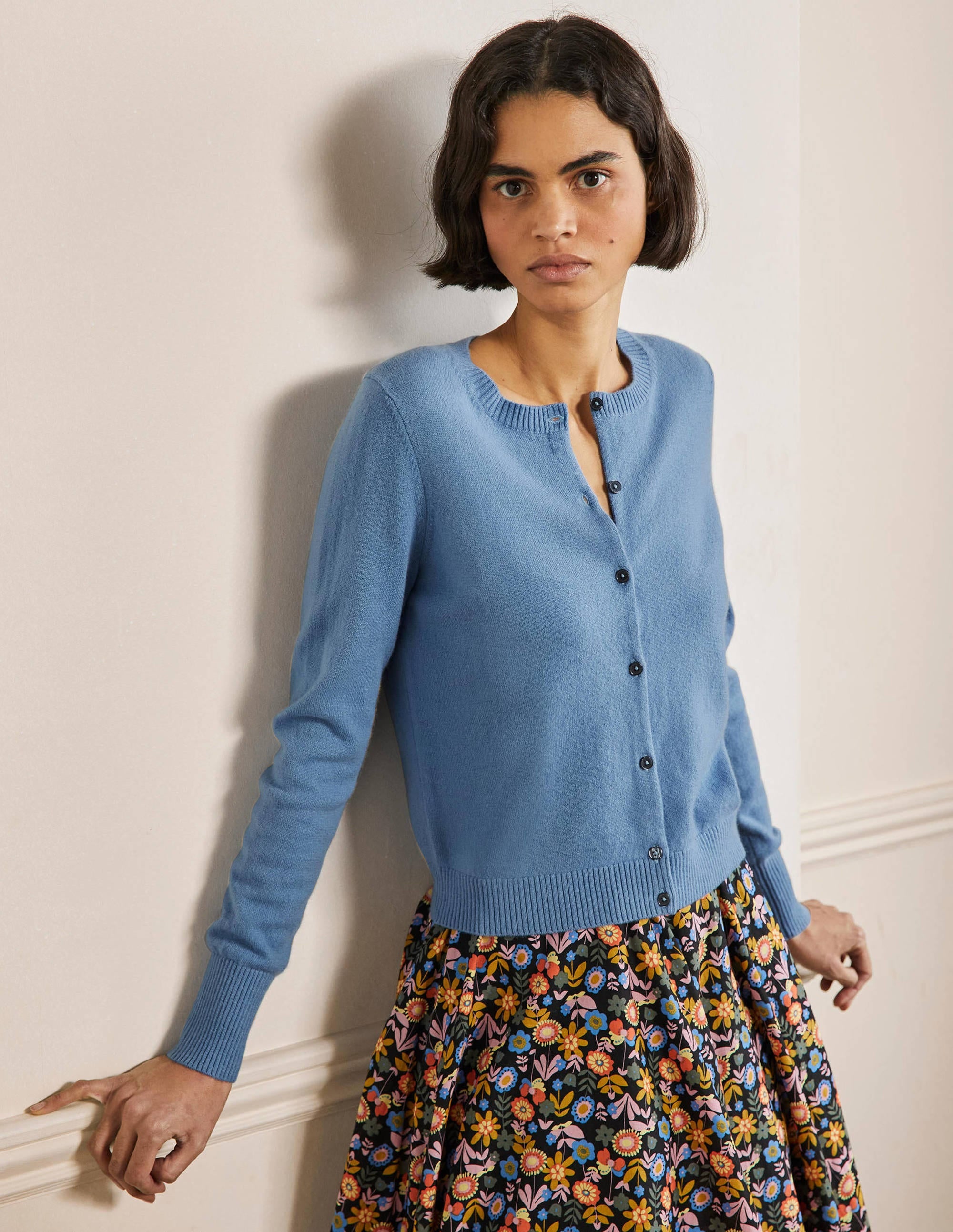 Cashmere Cropped Cardigan-Riviera Blue - Image 4