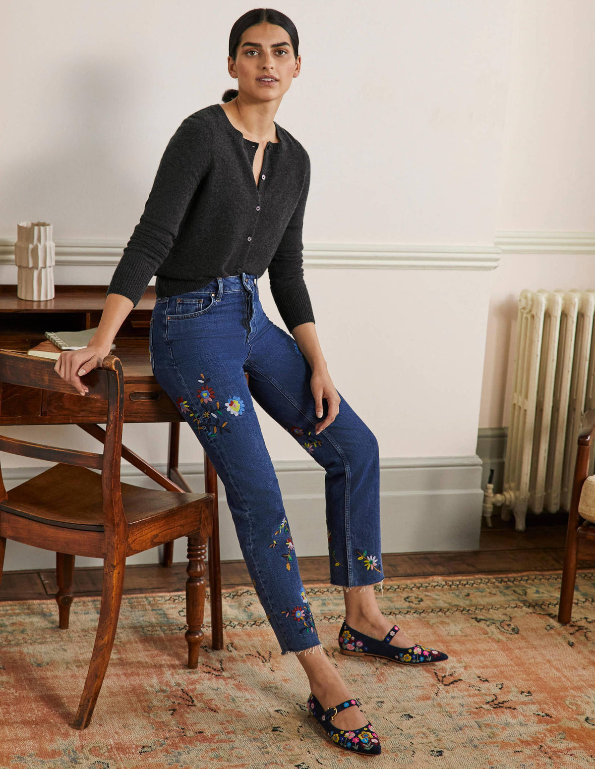 Cashmere Cropped Cardigan-Charcoal Melange - Image 4