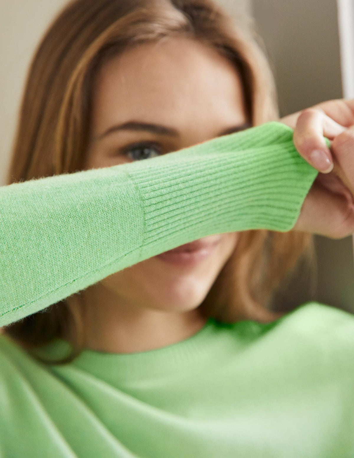 Cashmere Crew Neck Sweater-Zephyr Green-2