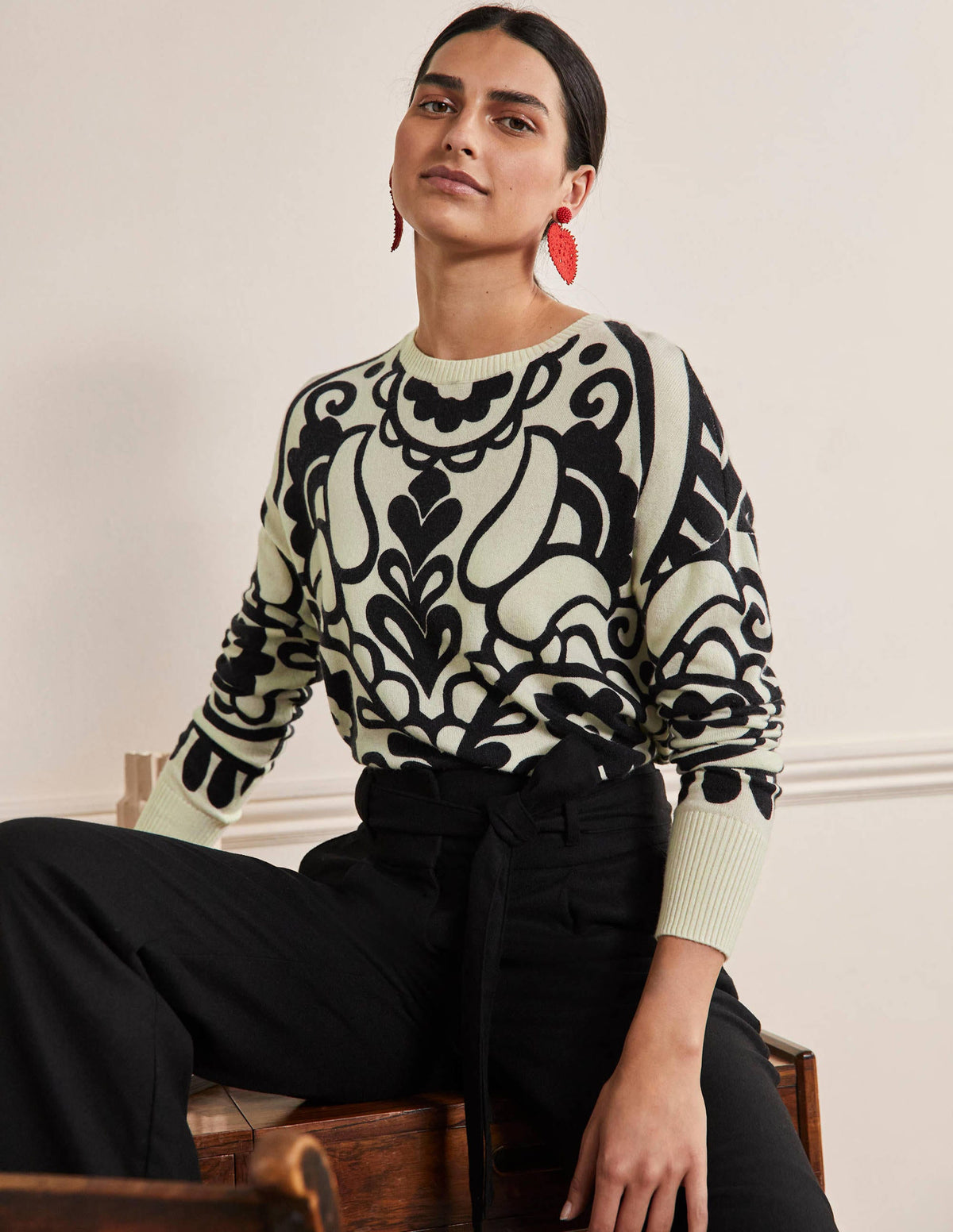 Margot Cashmere Sweater-Ivory, Floral Heart - Image 1