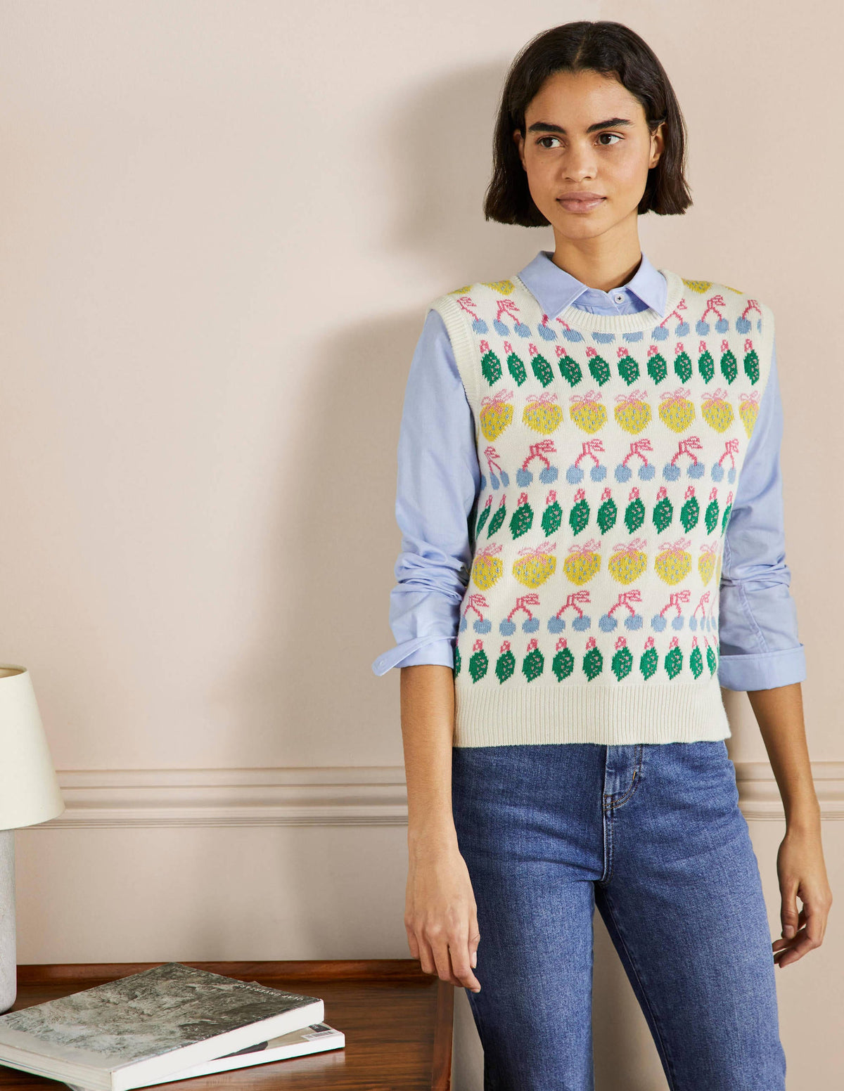 Fiona Sweater Vest-Ivory, Fruit-4
