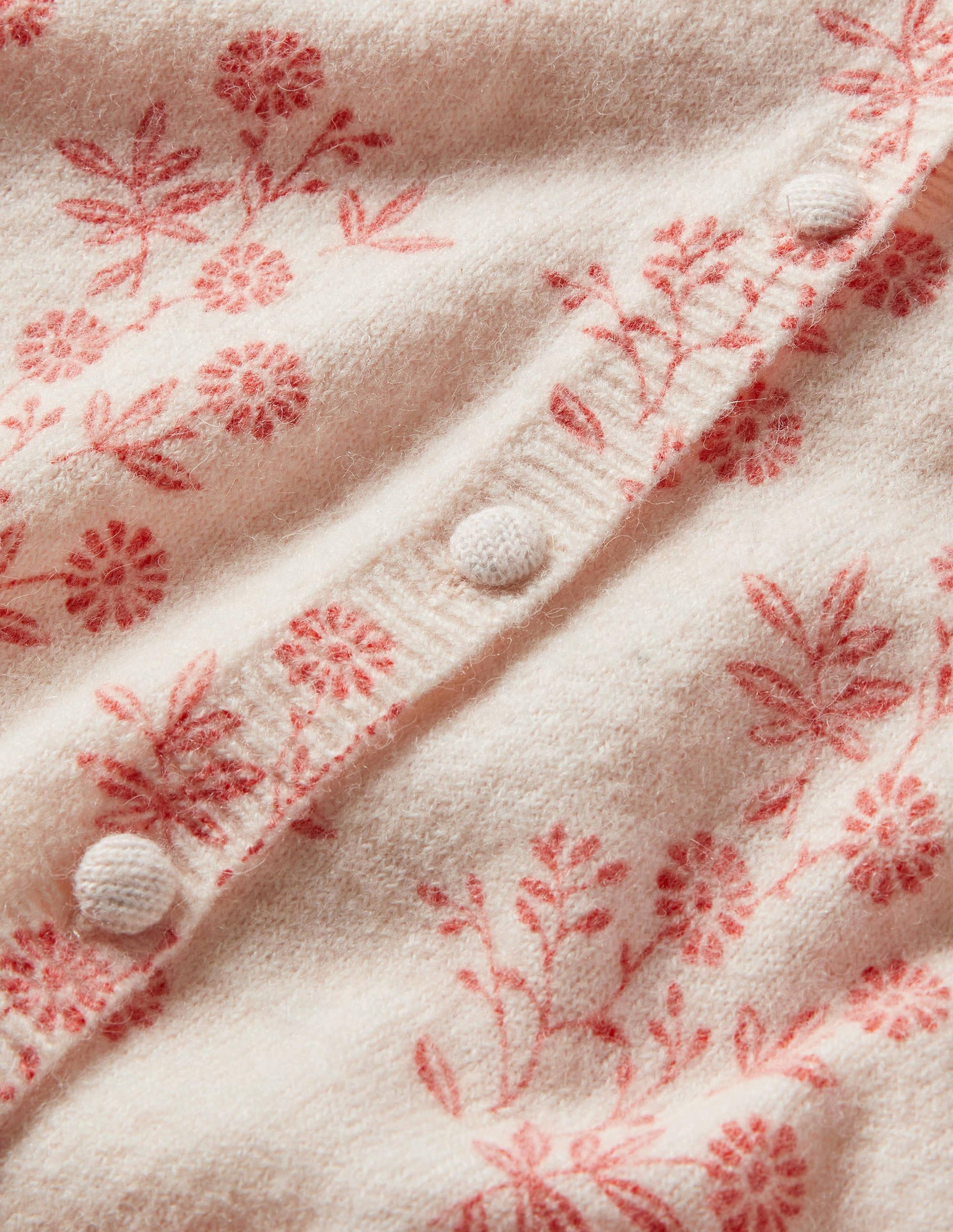 Anita Printed Fluffy Cardigan-Milkshake, Leafy Cluster-5