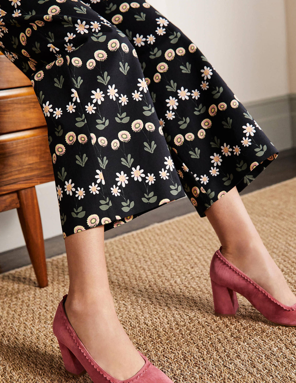 High Waisted Richmond Pants-Black, Delicate Daisy-2