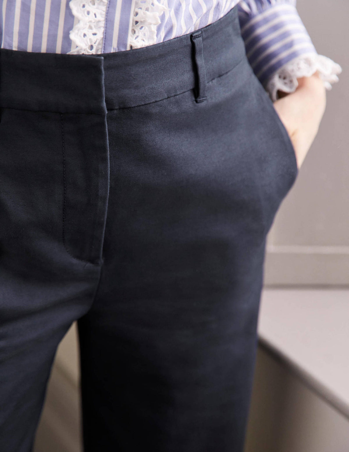 High Waisted Richmond Pants-Navy - Image 2