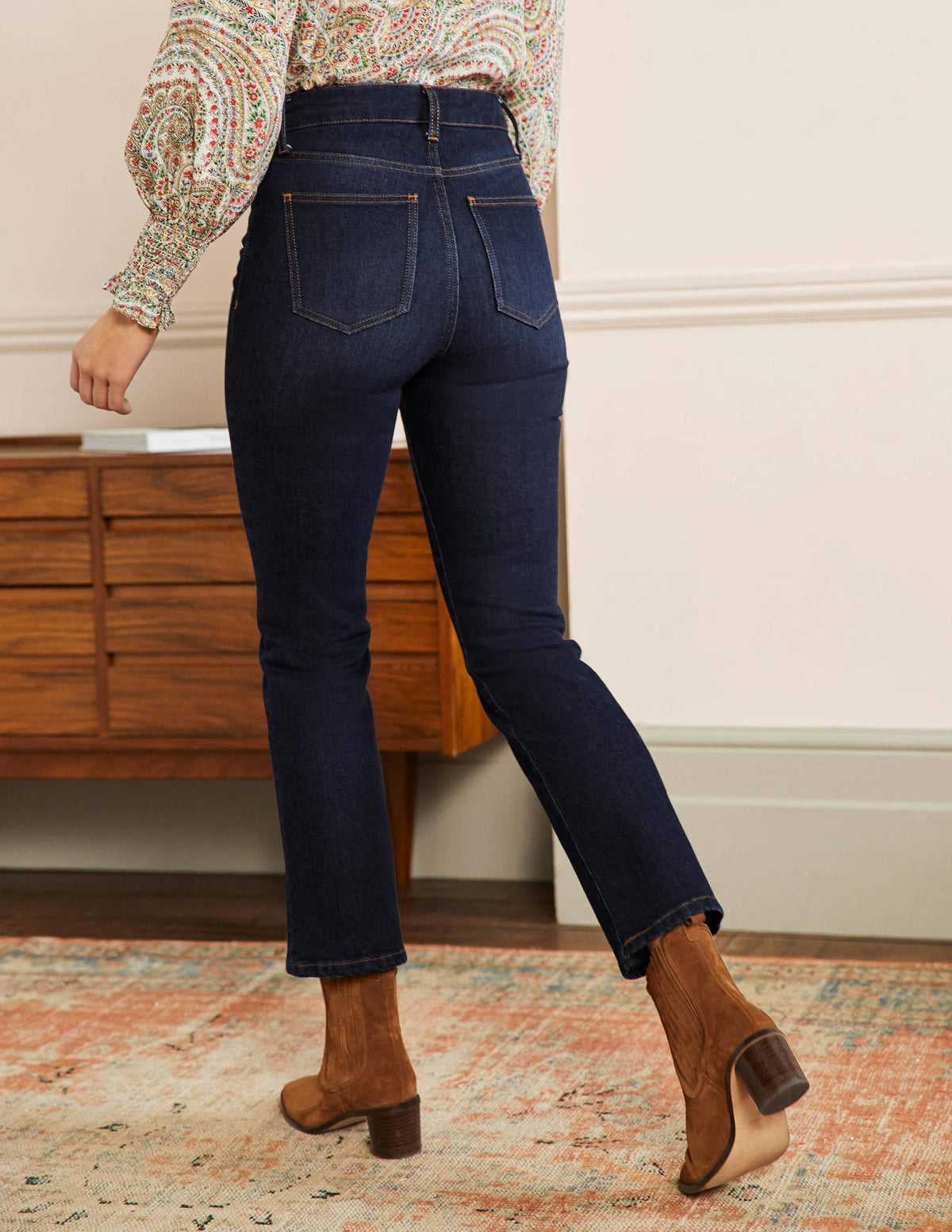 Cropped Flare Jeans-Indigo - Image 3
