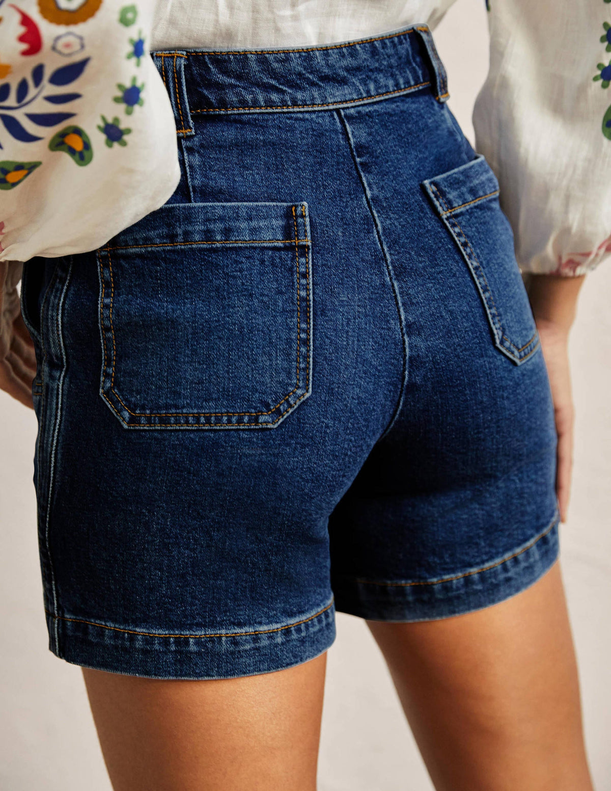 Classic Chino Shorts-Dark Vintage - Image 3