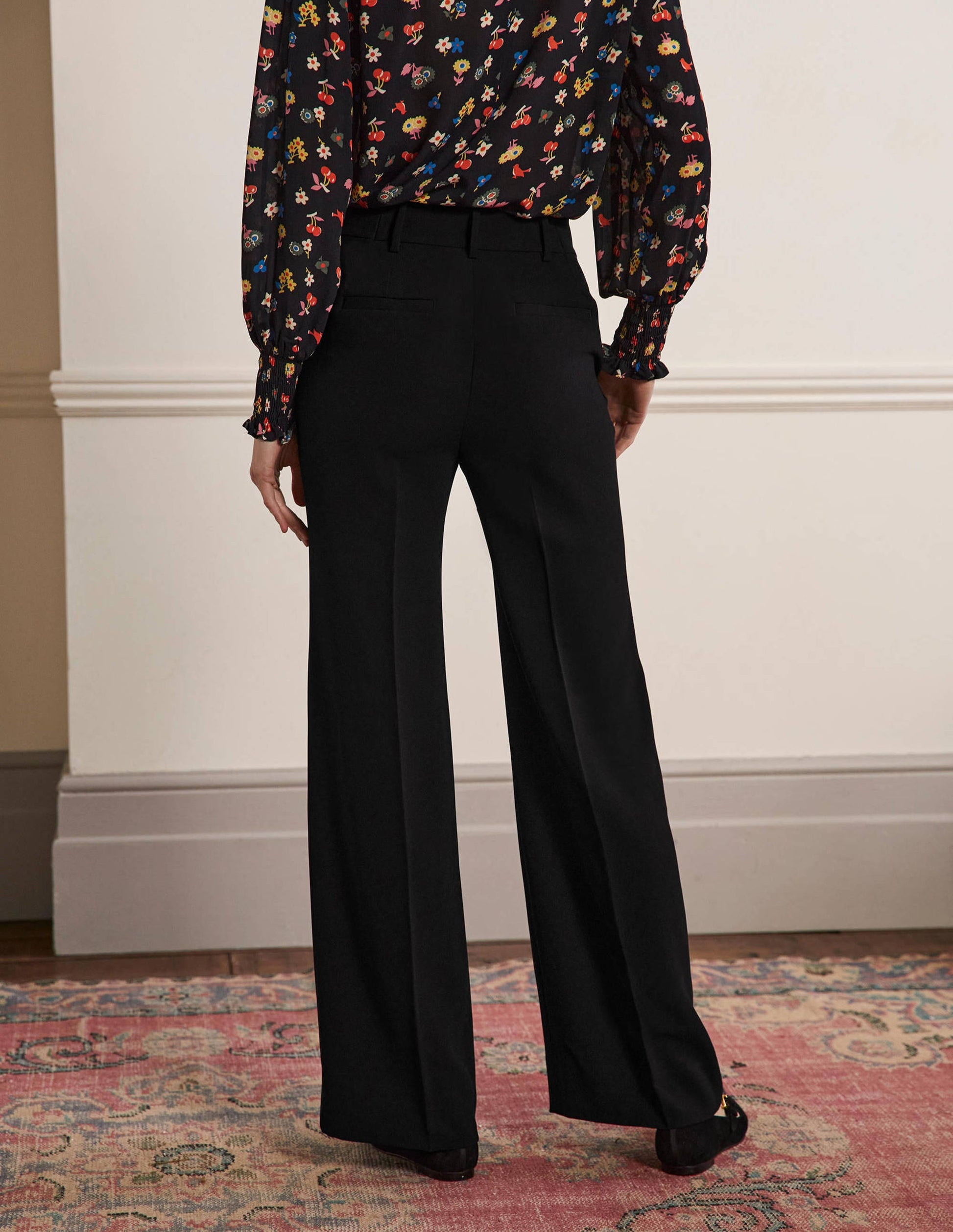 Relaxed Bootcut Pants-Black-3