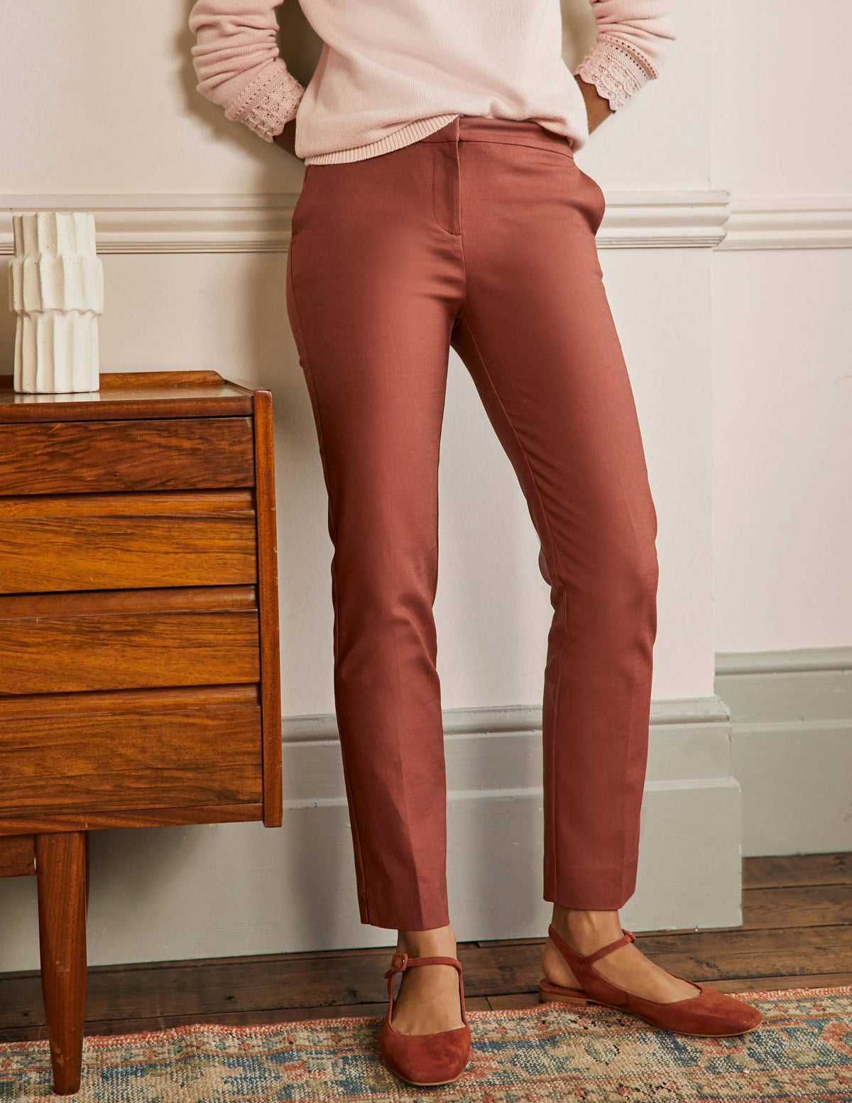 Richmond 7/8 Pants-Red Oak - Image 4