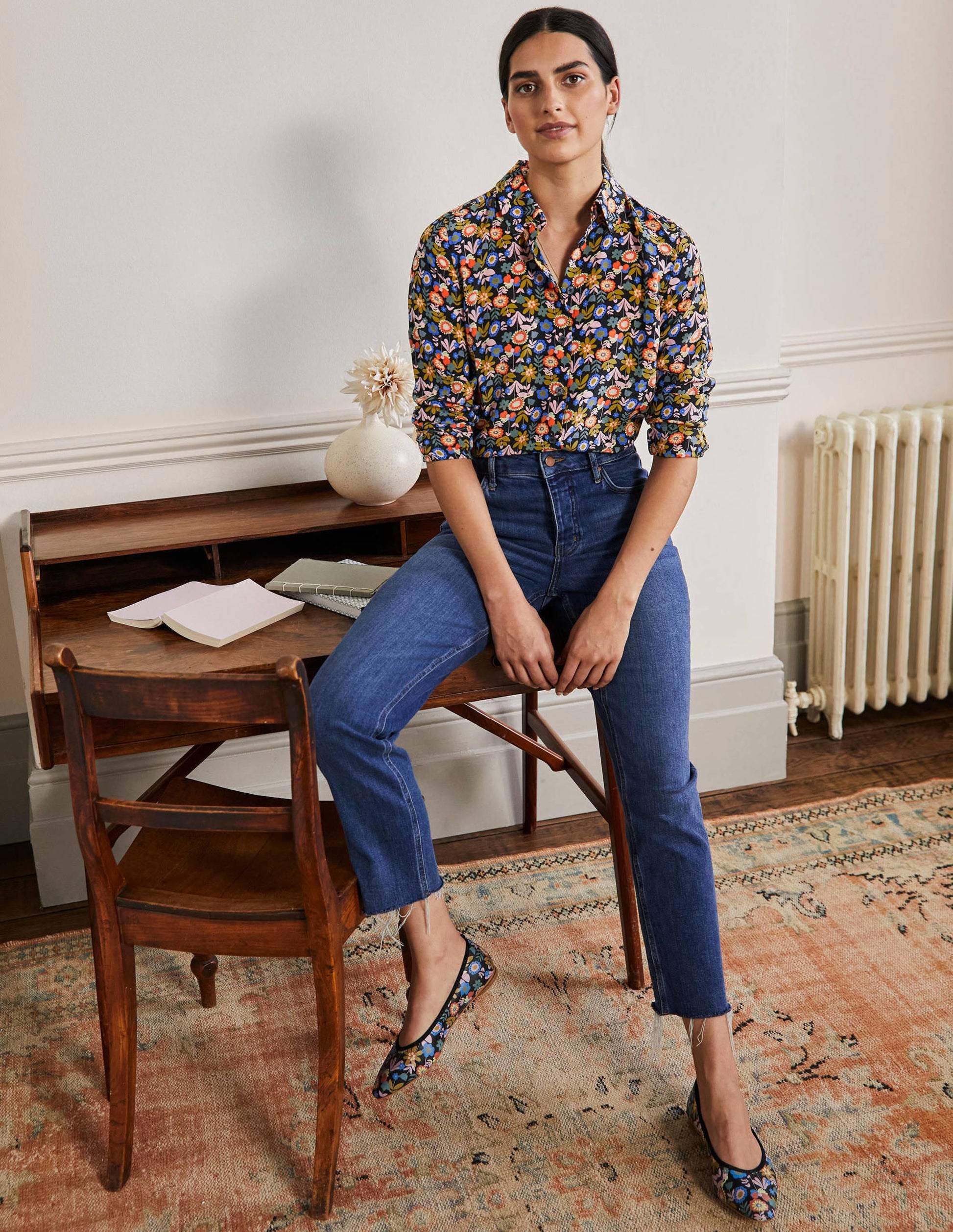 Silk Shirt-Black, Flora Bloom-4