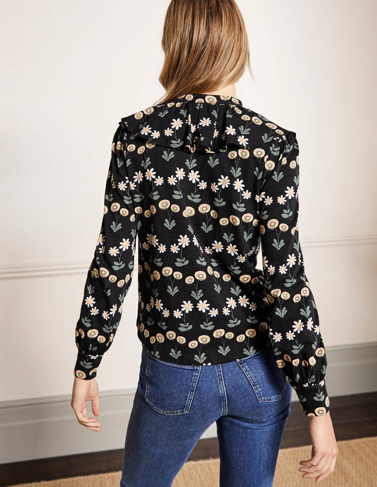 Ruffle Front Jersey Shirt-Black, Delicate Daisy - Image 3