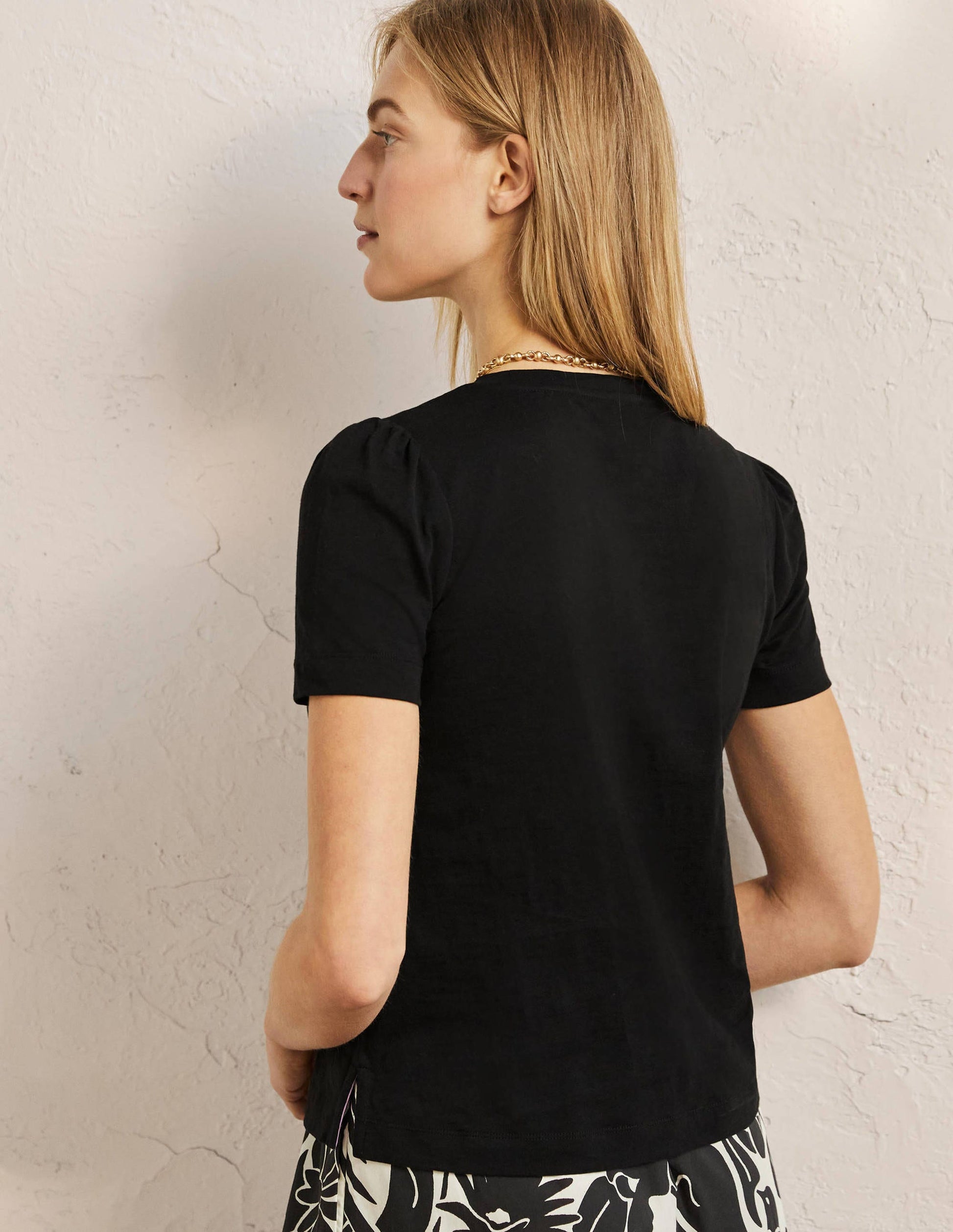 Puff Sleeve Cotton T-Shirt-Black-3