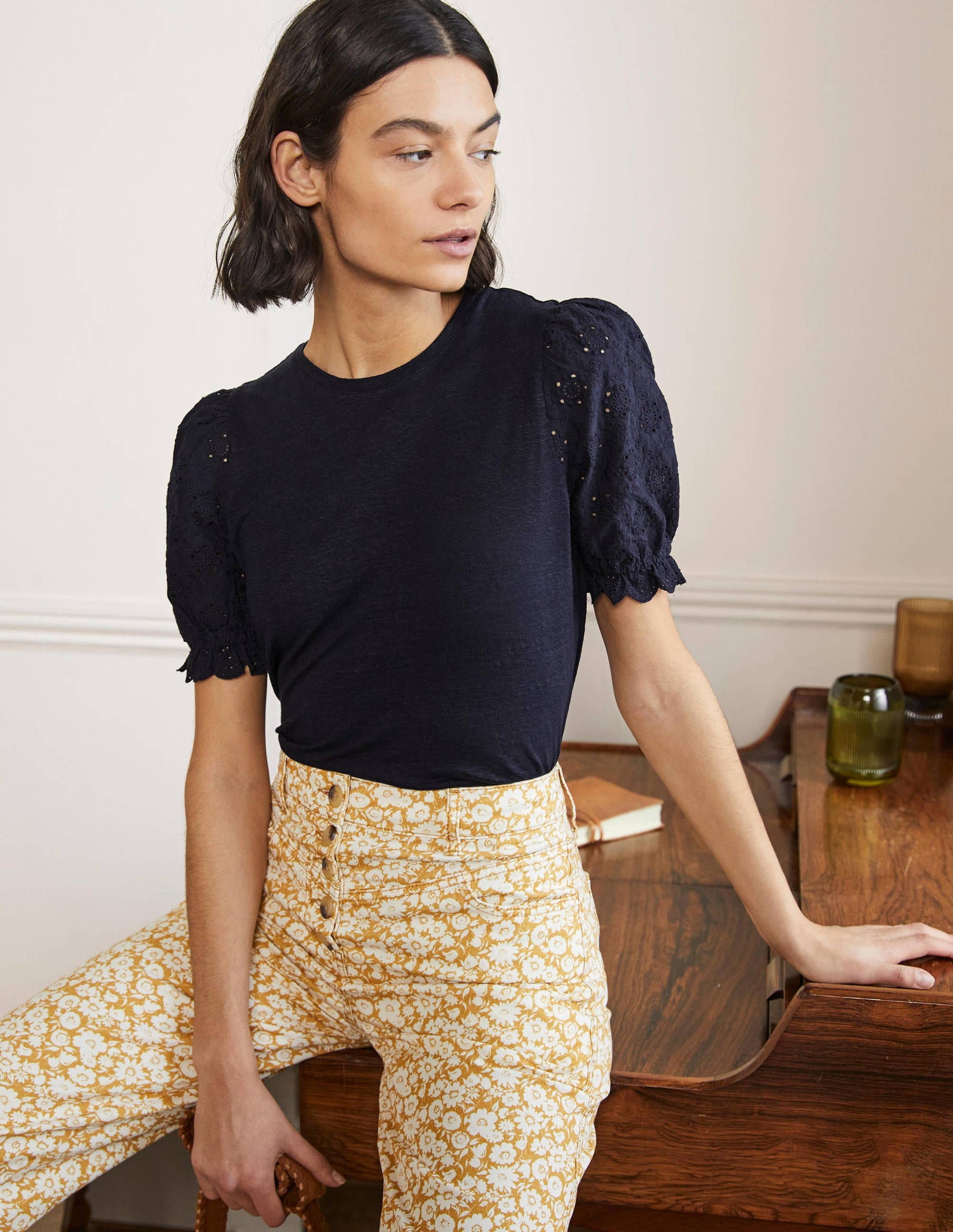 Broderie Sleeve Linen T-Shirt-Navy-1