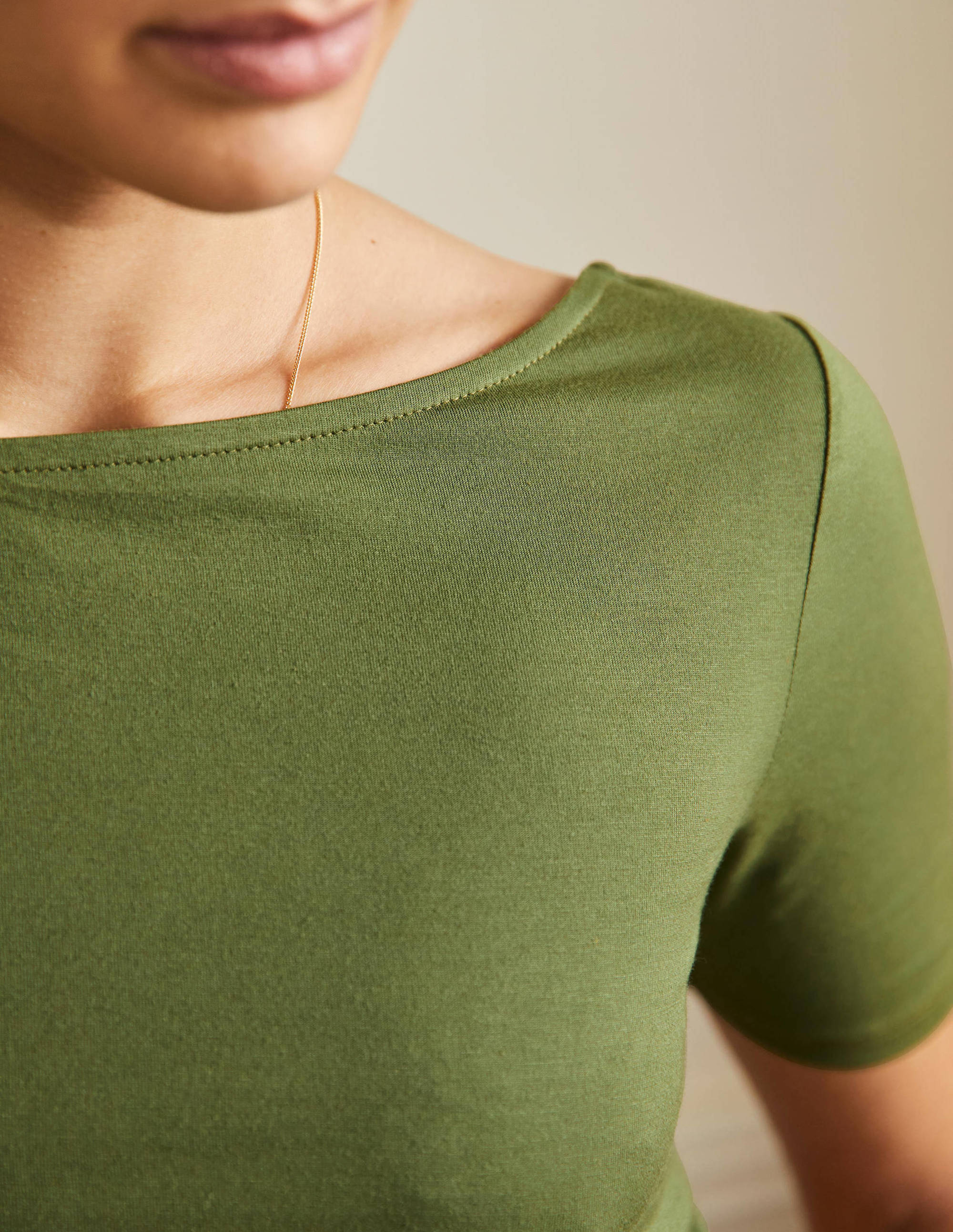 Supersoft Scoop Back T-Shirt-Pea - Image 2