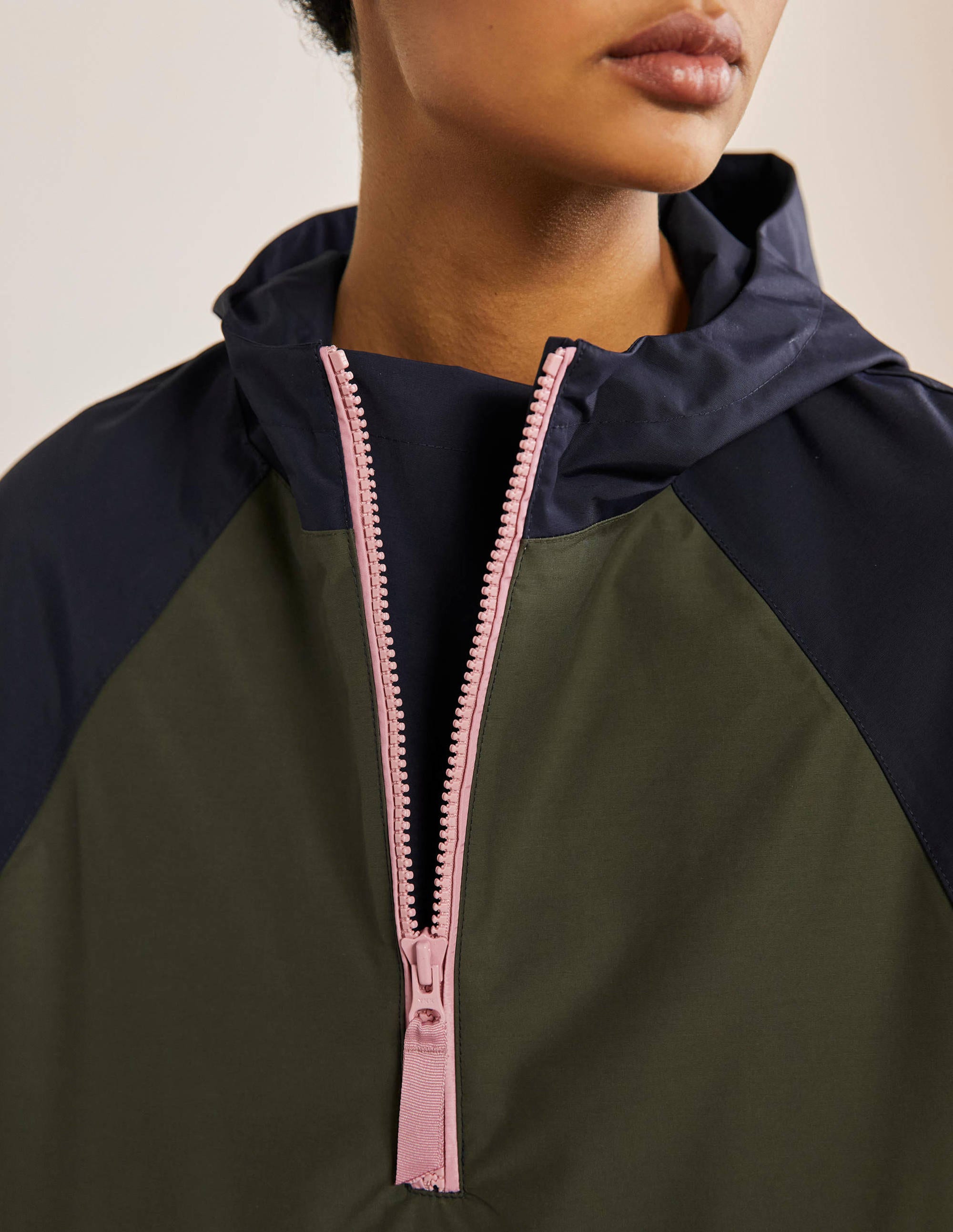 Belle Packaway Anorak-Navy/Khaki - Image 2