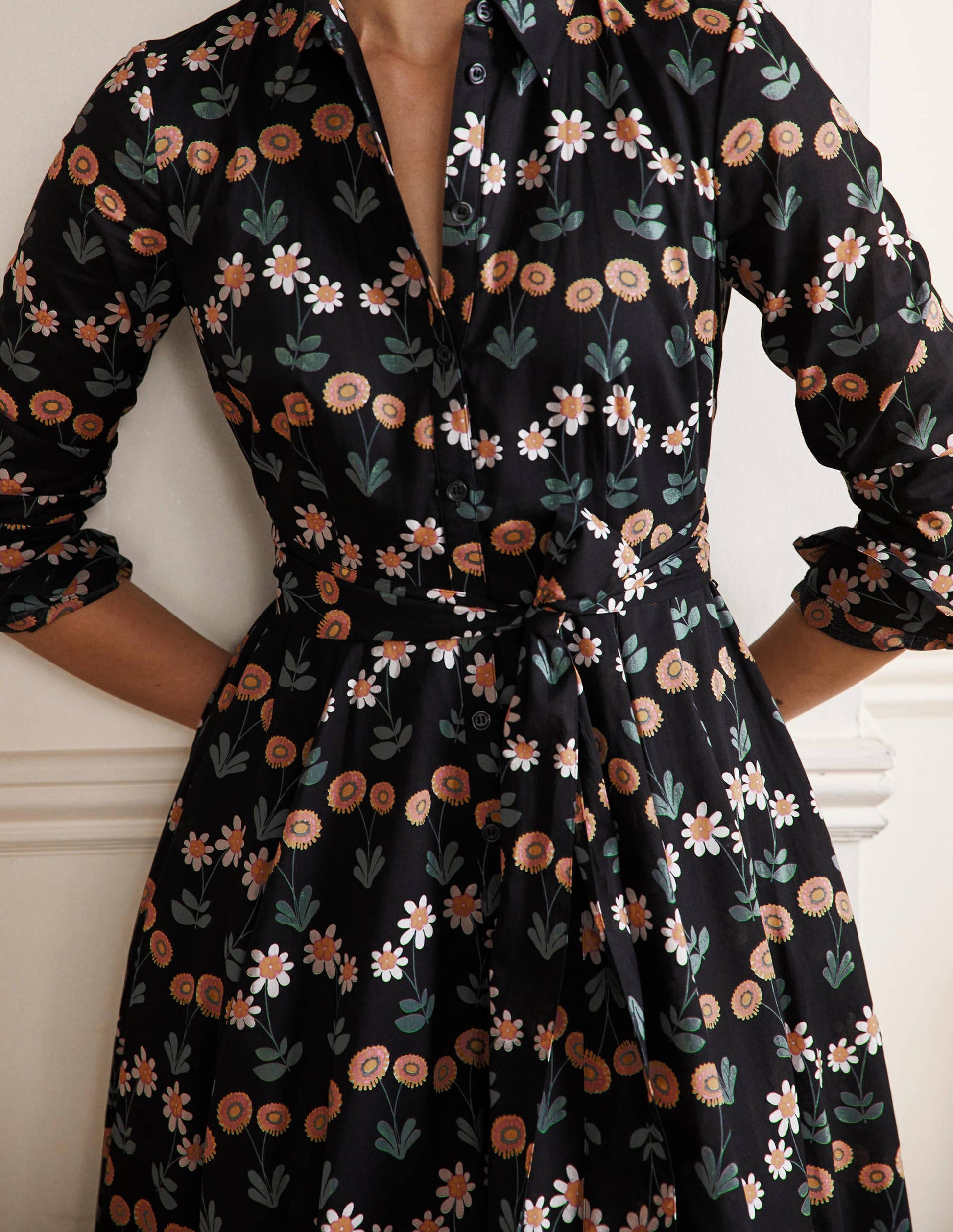 Kitty Midi Shirt Dress-Black, Delicate Daisy-2