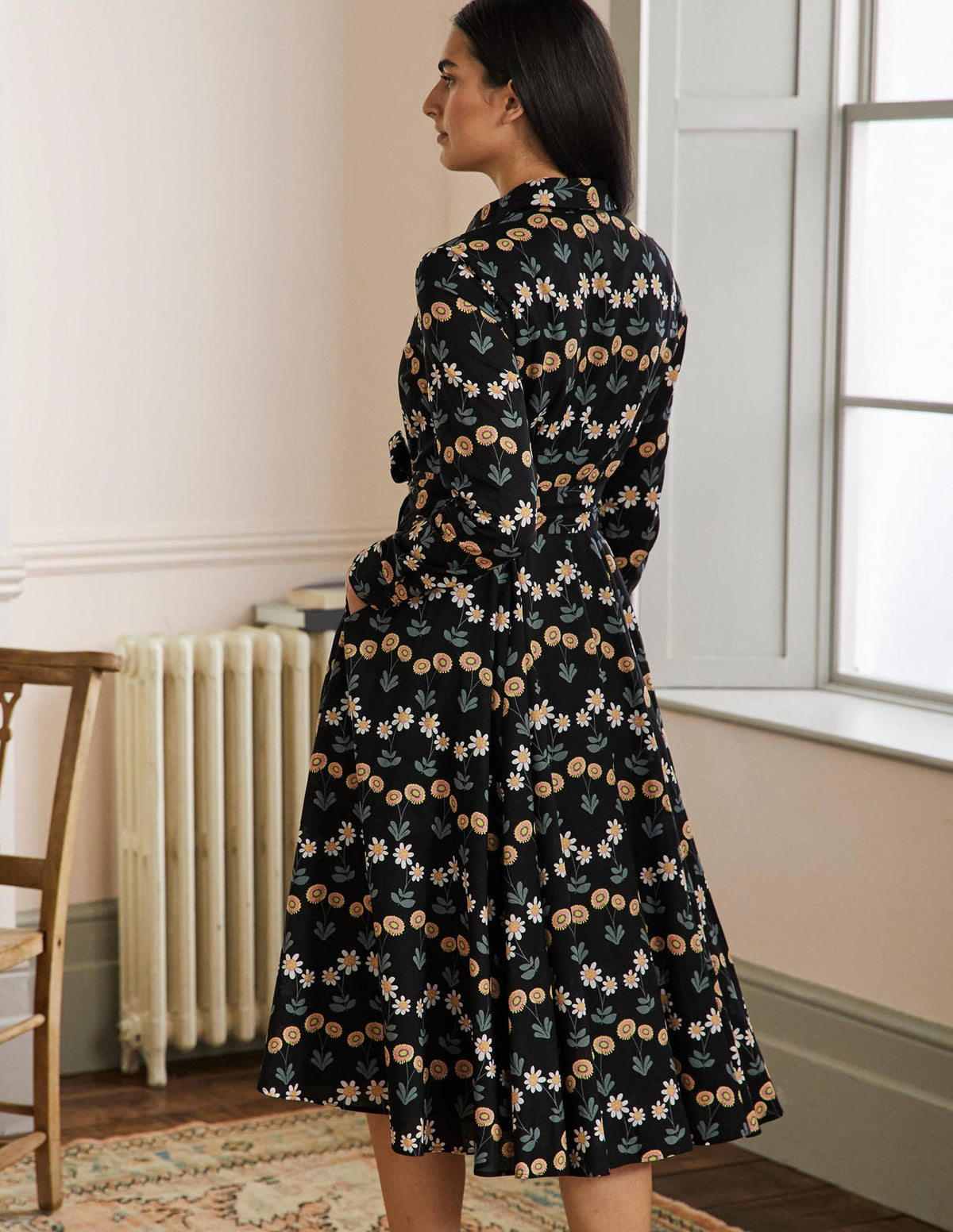 Kitty Midi Shirt Dress-Black, Delicate Daisy-3