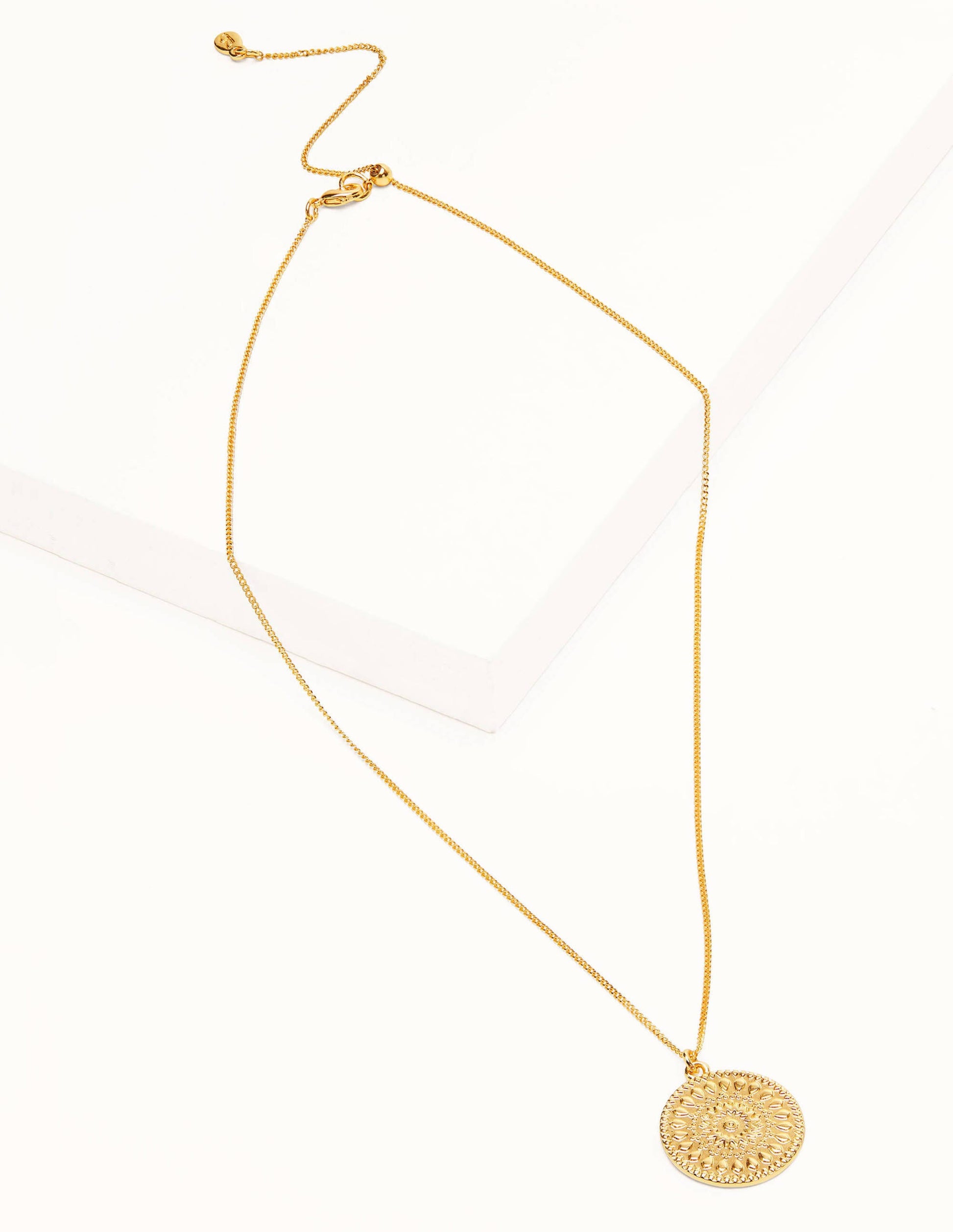 Motif Disc Pendant-Gold Metallic-1
