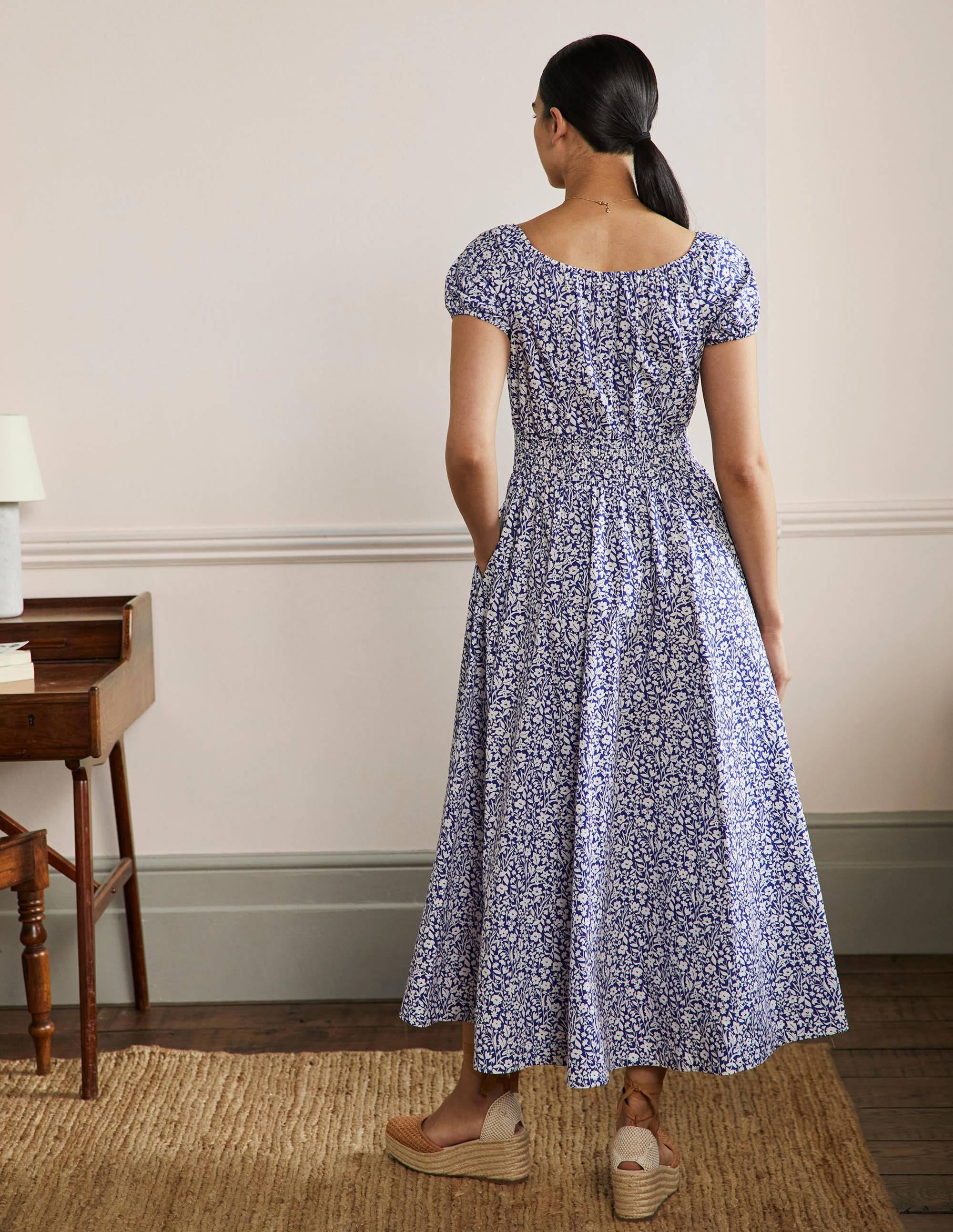 Scoop Neck Maxi Dress-Blue Floral - Image 3