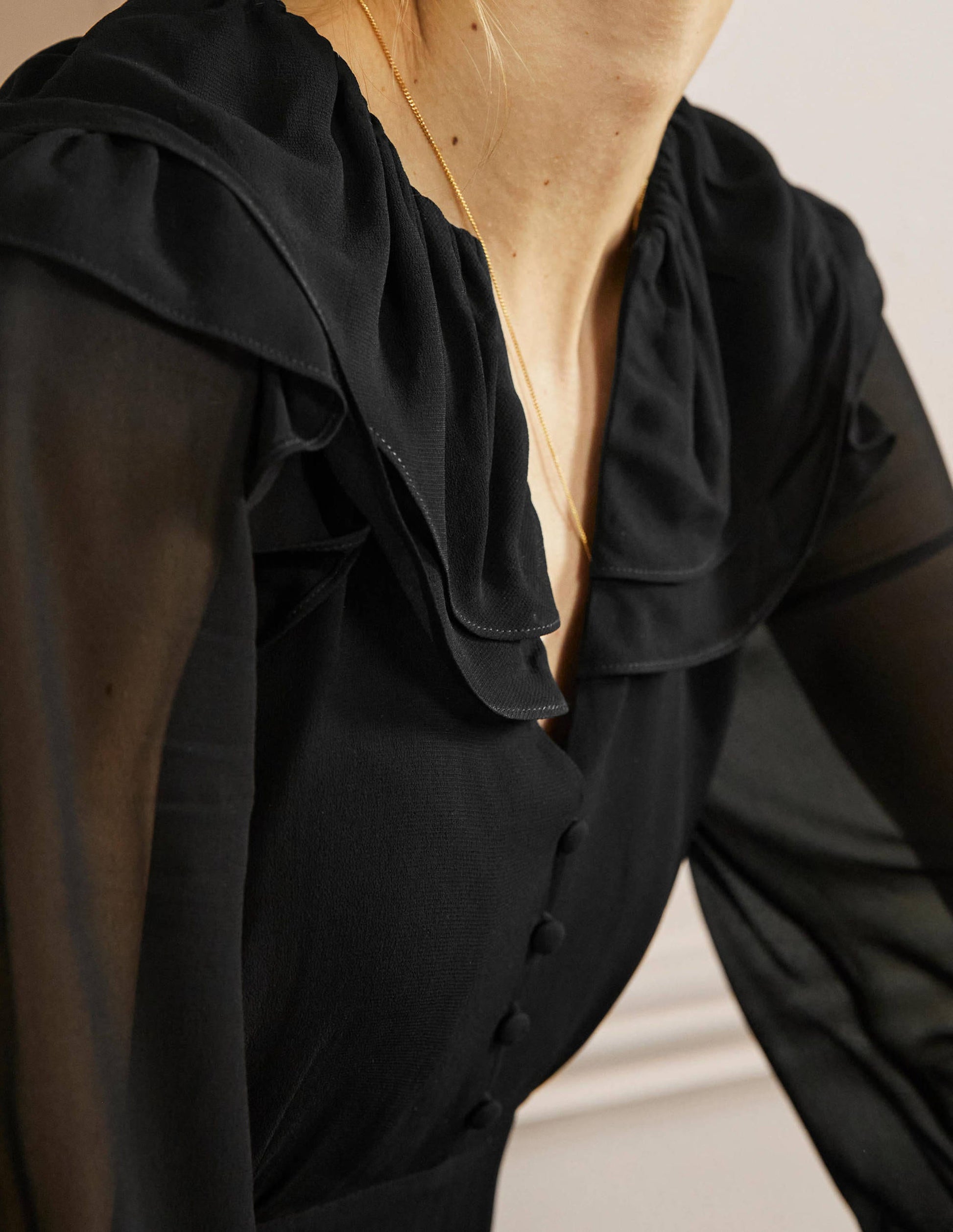 Lara Ruffle Detail Midi Dress-Black-2