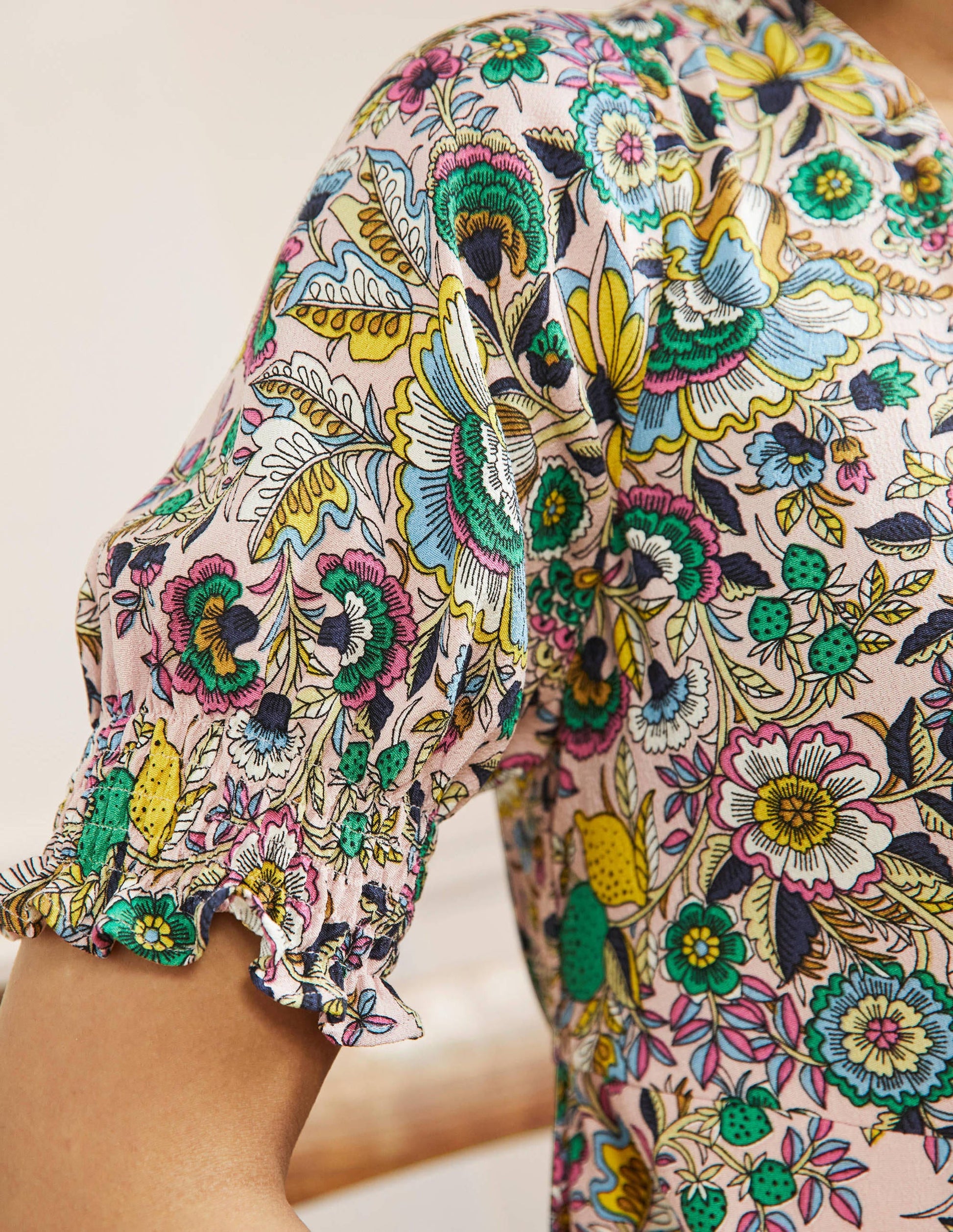 V-Neck Midi Tea Dress-Milkshake, Tropic Meadow-2