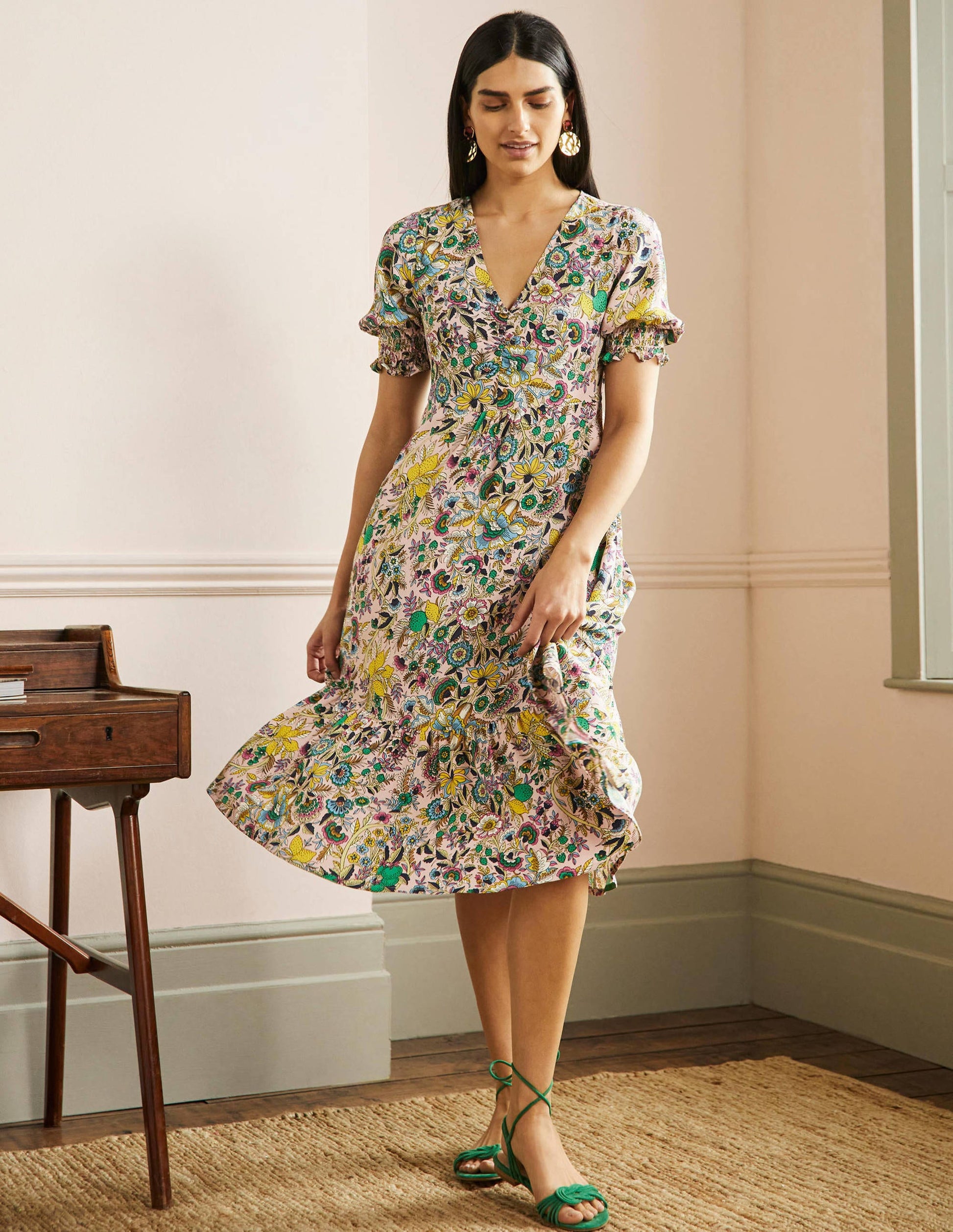 V-Neck Midi Tea Dress-Milkshake, Tropic Meadow-4