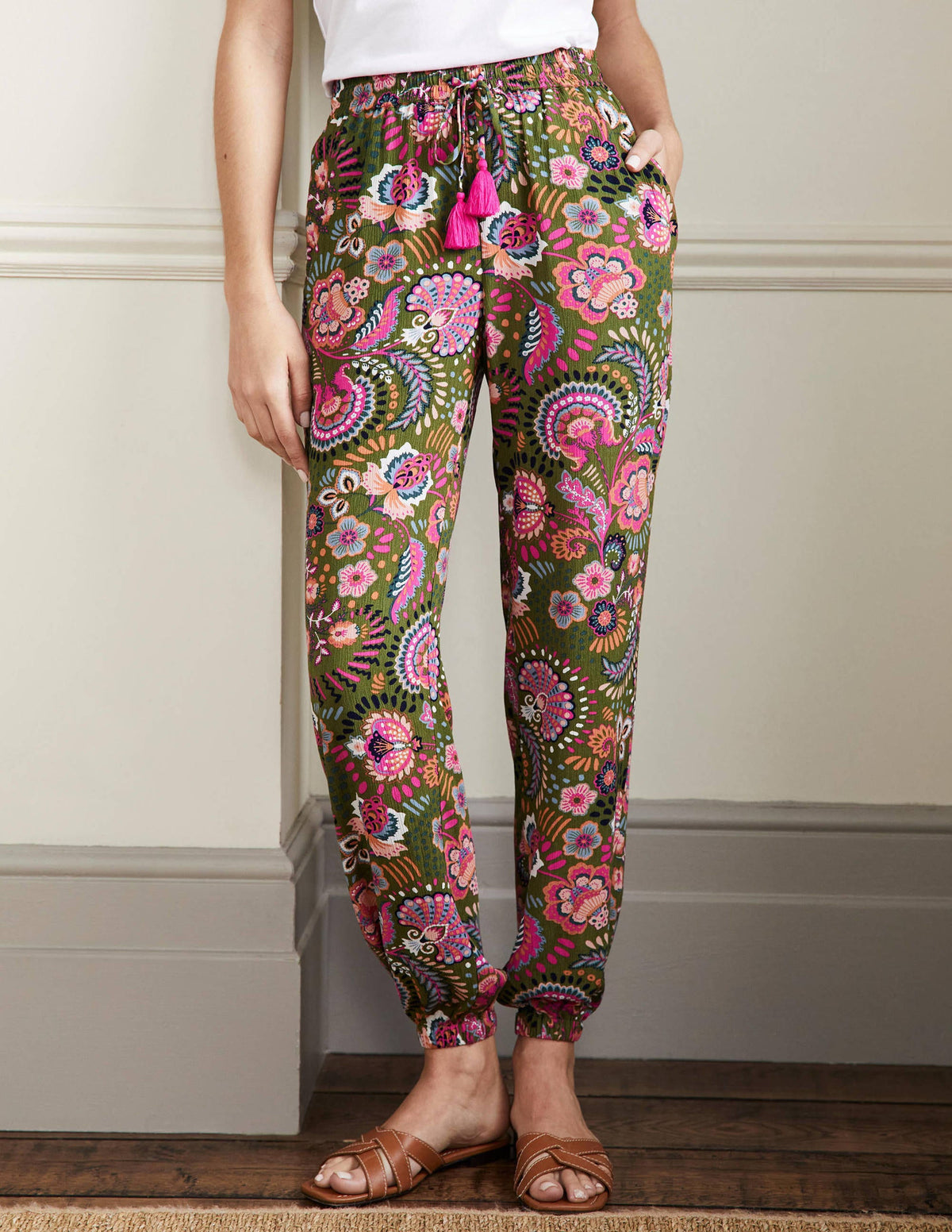 Crinkle Tapered Pants-Pea, Decorative Meadow-4