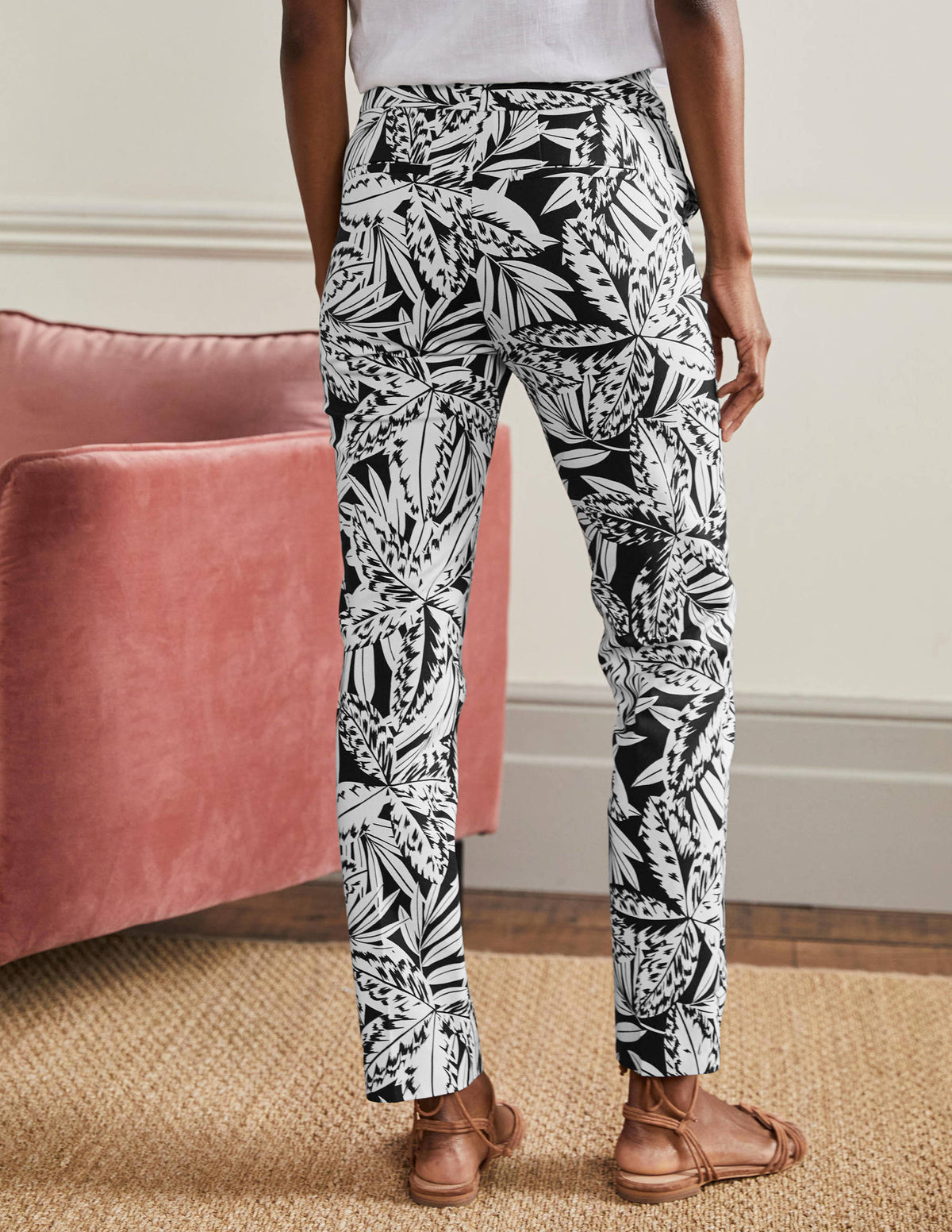Richmond 7/8 Pants-Black, Exotic Leaves - Image 3