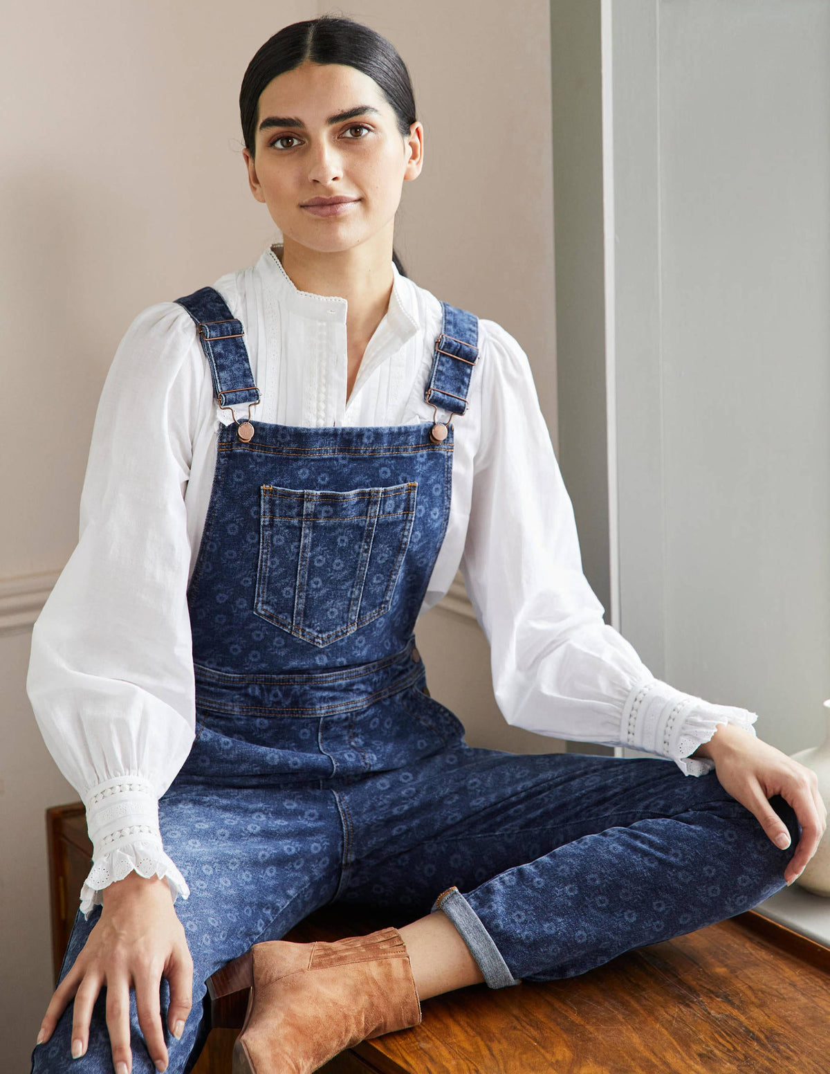 Girlfriend Overalls-Mid Vintage, Loose Sprig - Image 4