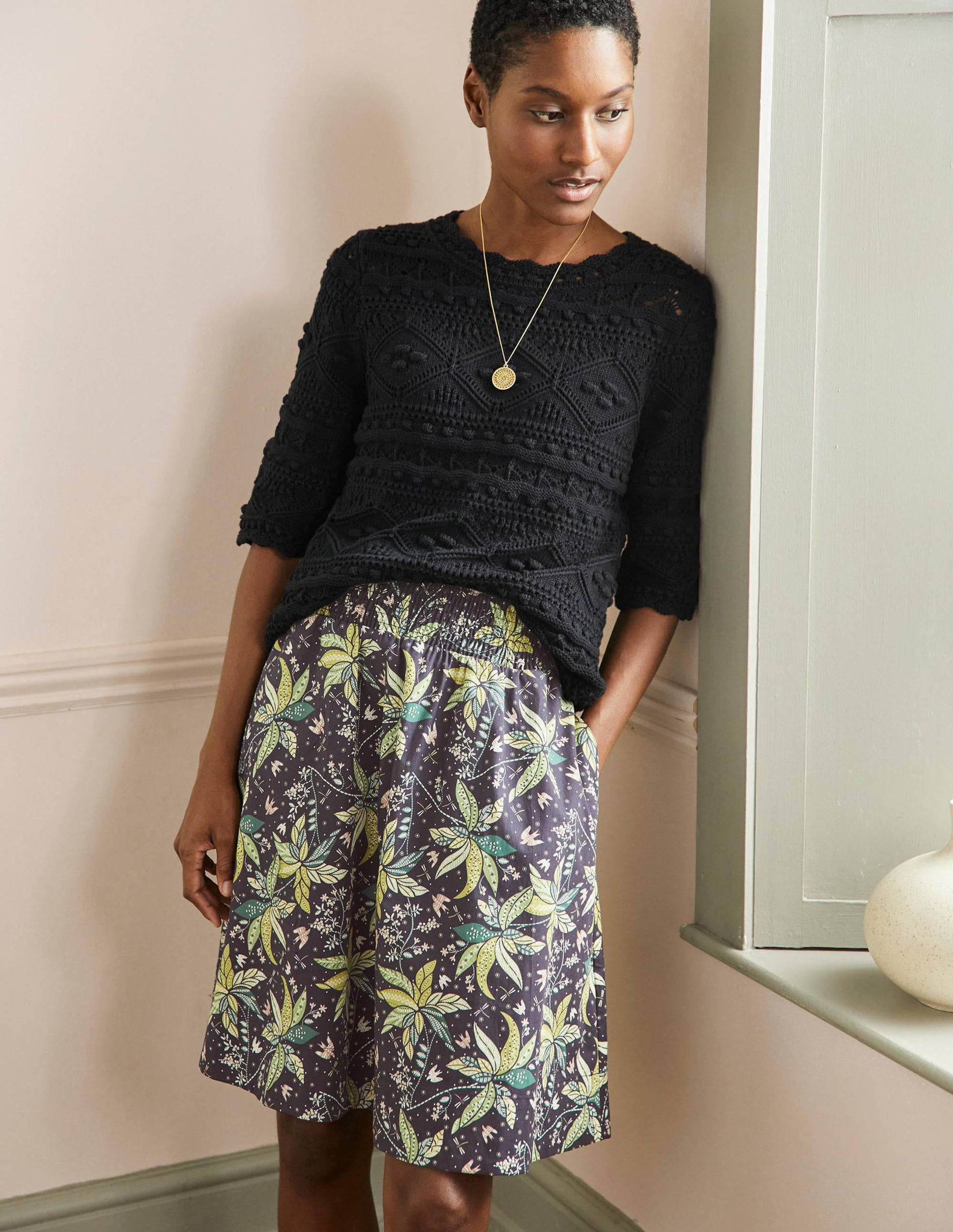 Shirred Waist Cotton Skirt-Black, Oriental Cascade-1
