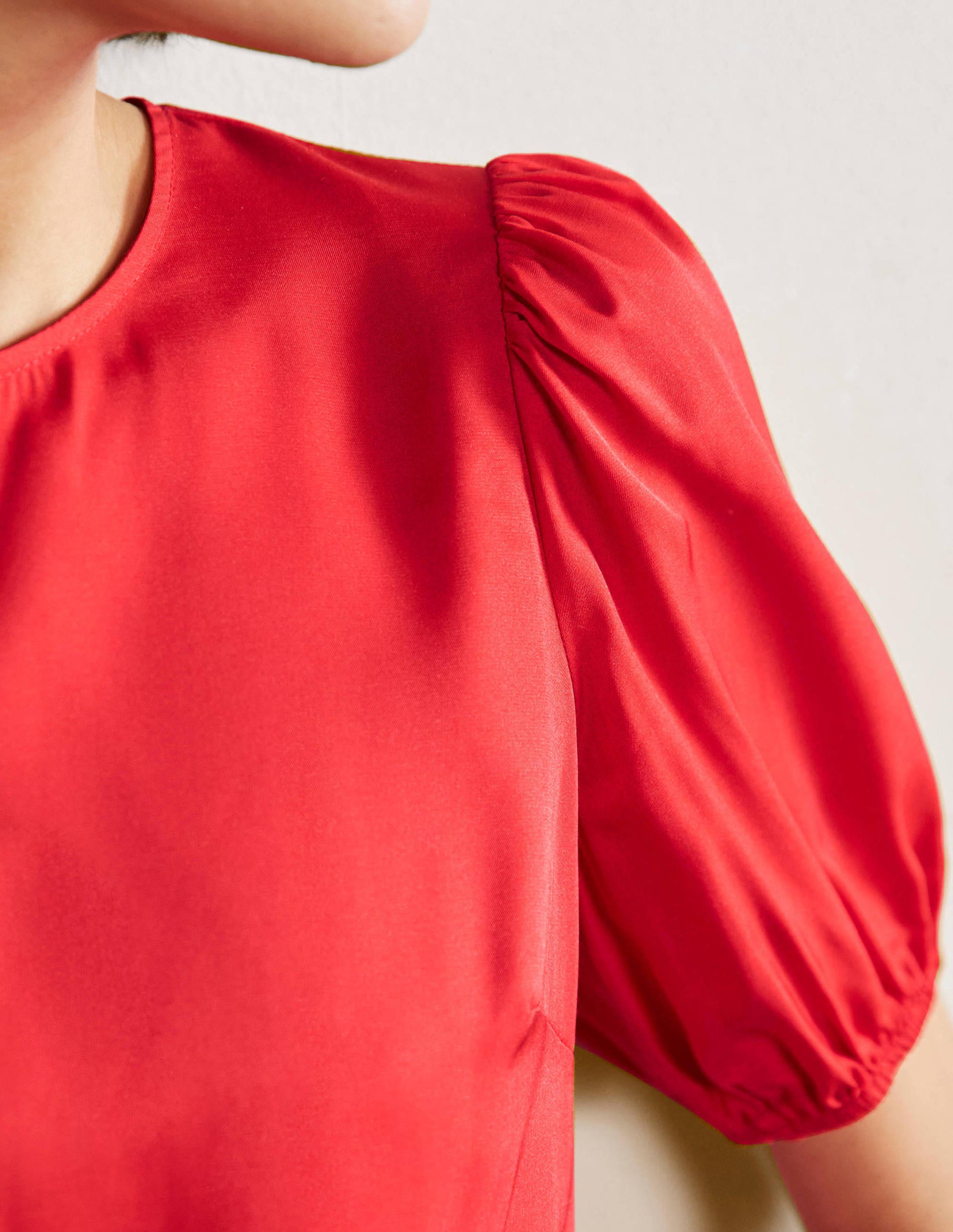 Adriana Puff Sleeve Top-Fire Red - Image 2