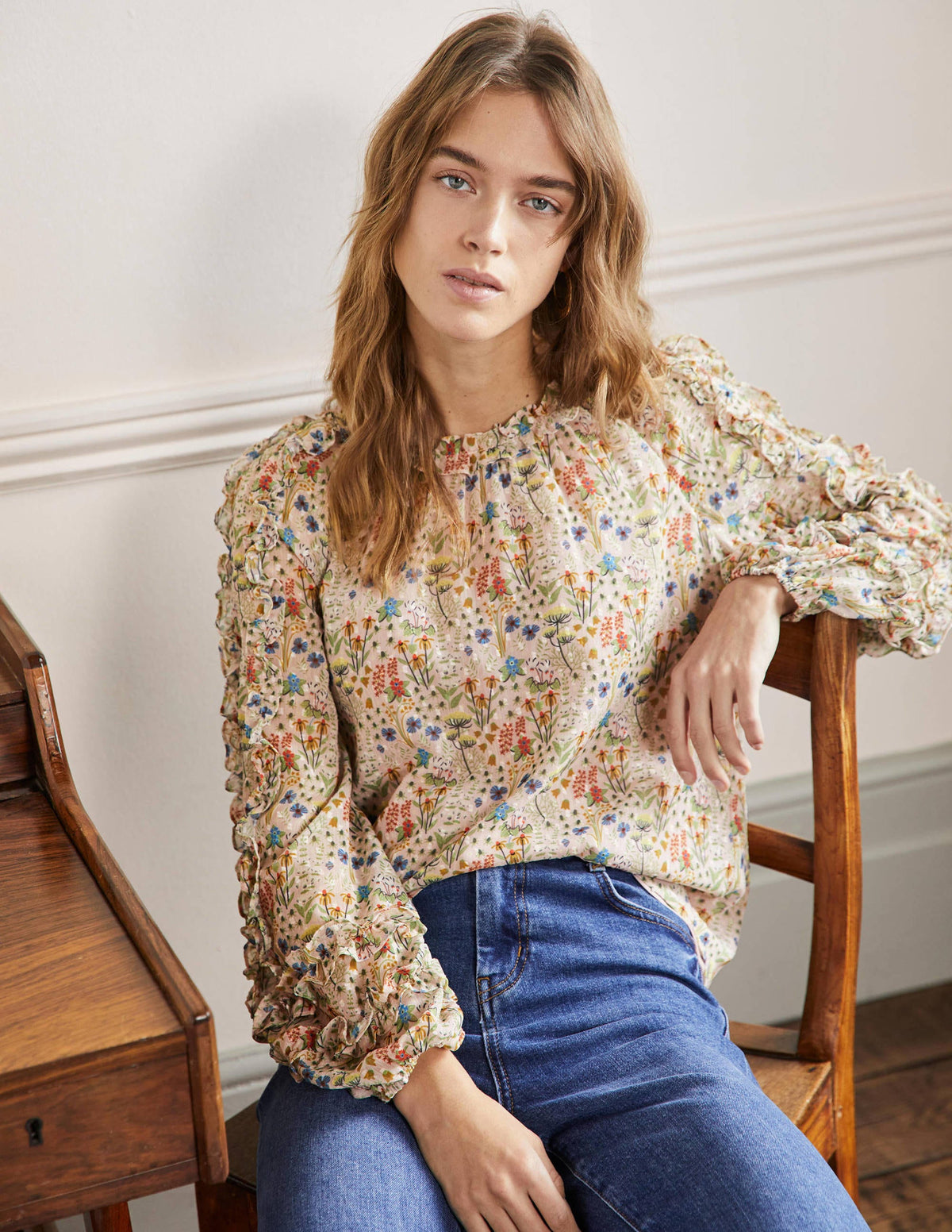 Ruffle Detail Raglan Blouse-Milkshake, Wildflower Bloom - Image 4