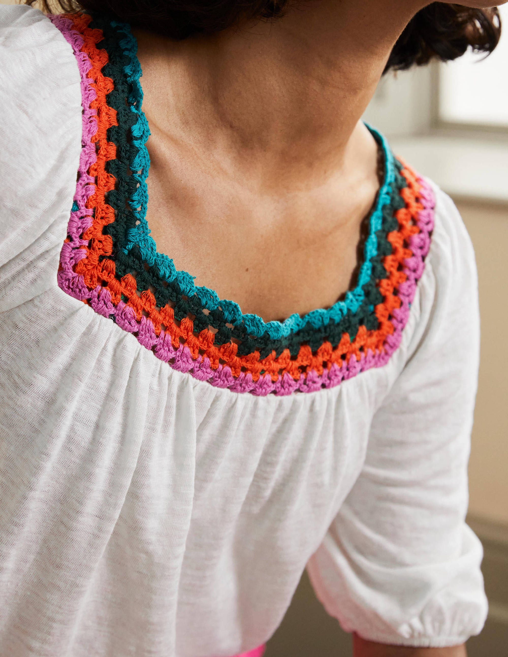 Crochet Trim Puff Sleeve Top-White - Image 2