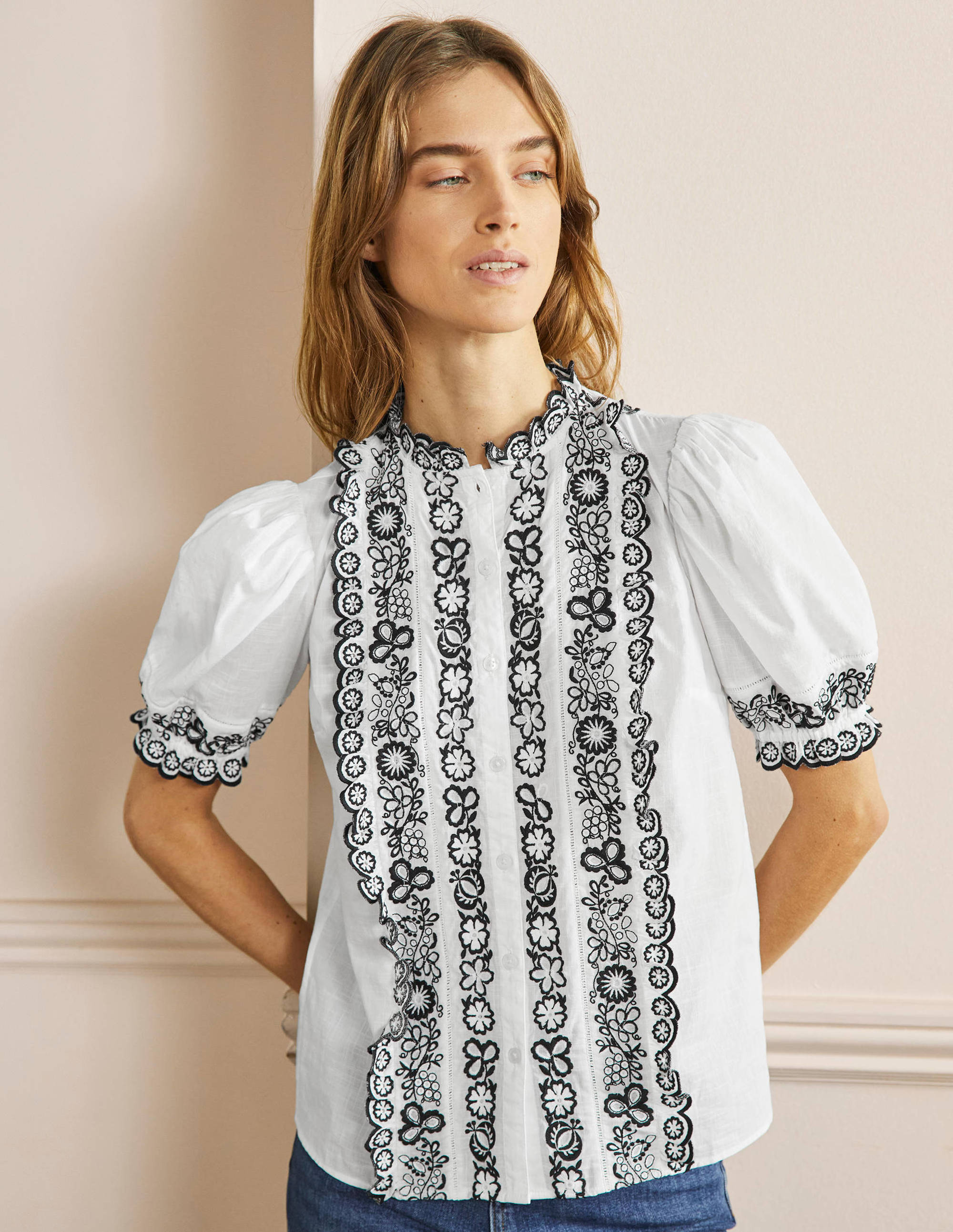 Embroidered Short Sleeve Shirt-White - Image 4