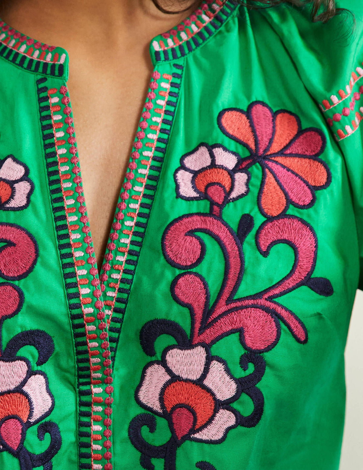 Louise Mid Sleeve Popover-Rich Emerald - Image 2