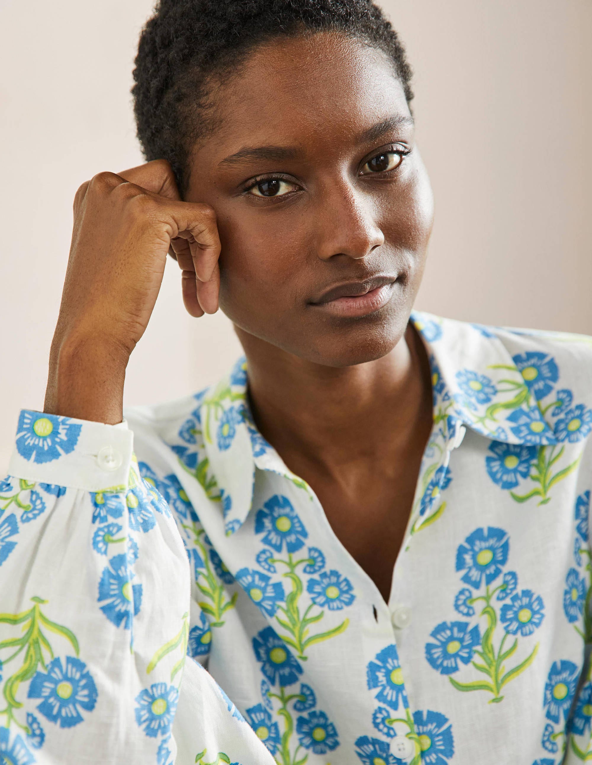 Anna Blouson Linen Shirt-Molly Mahon Flower Woodblock - Image 6