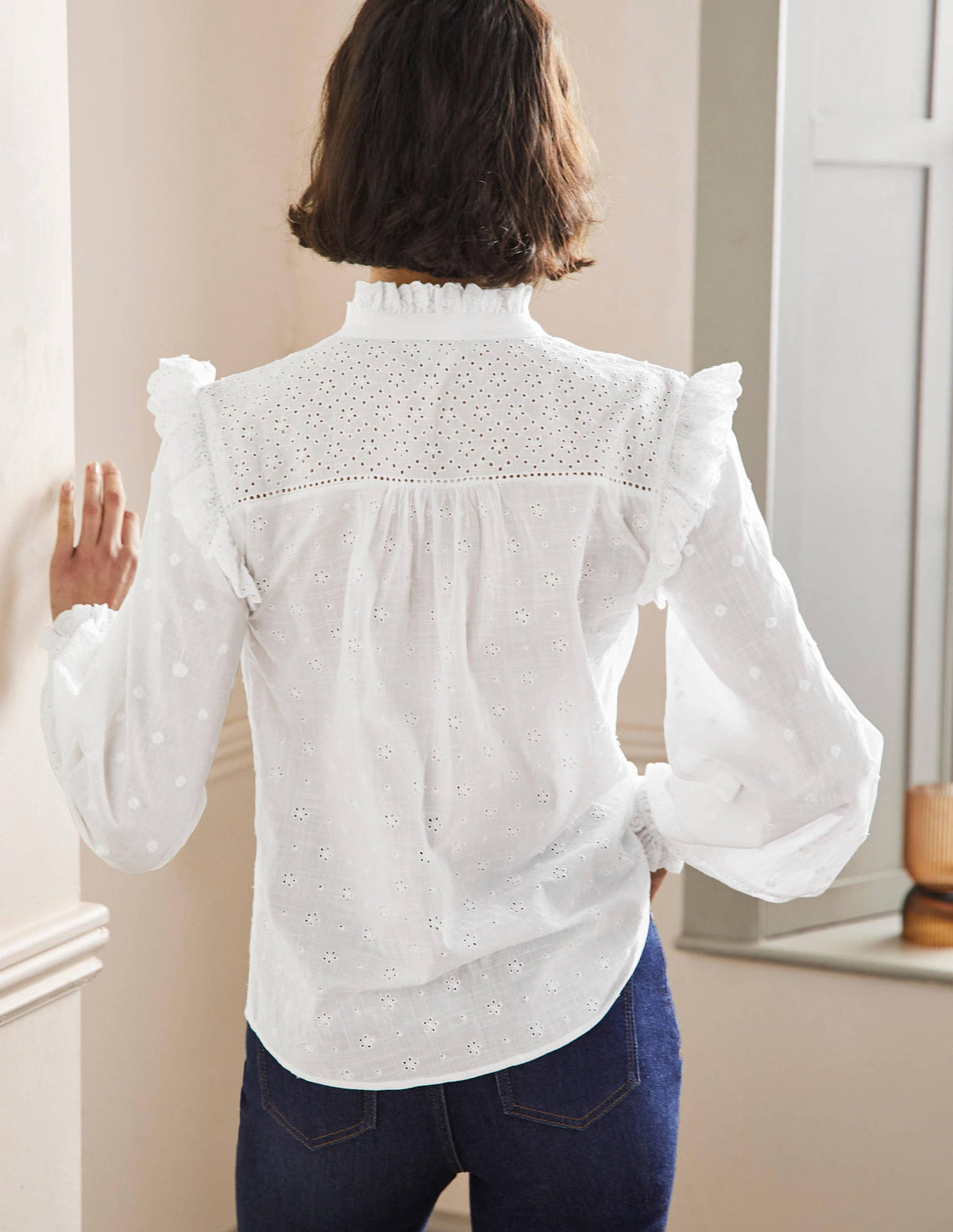 Iris Broderie Shirt-White - Image 3