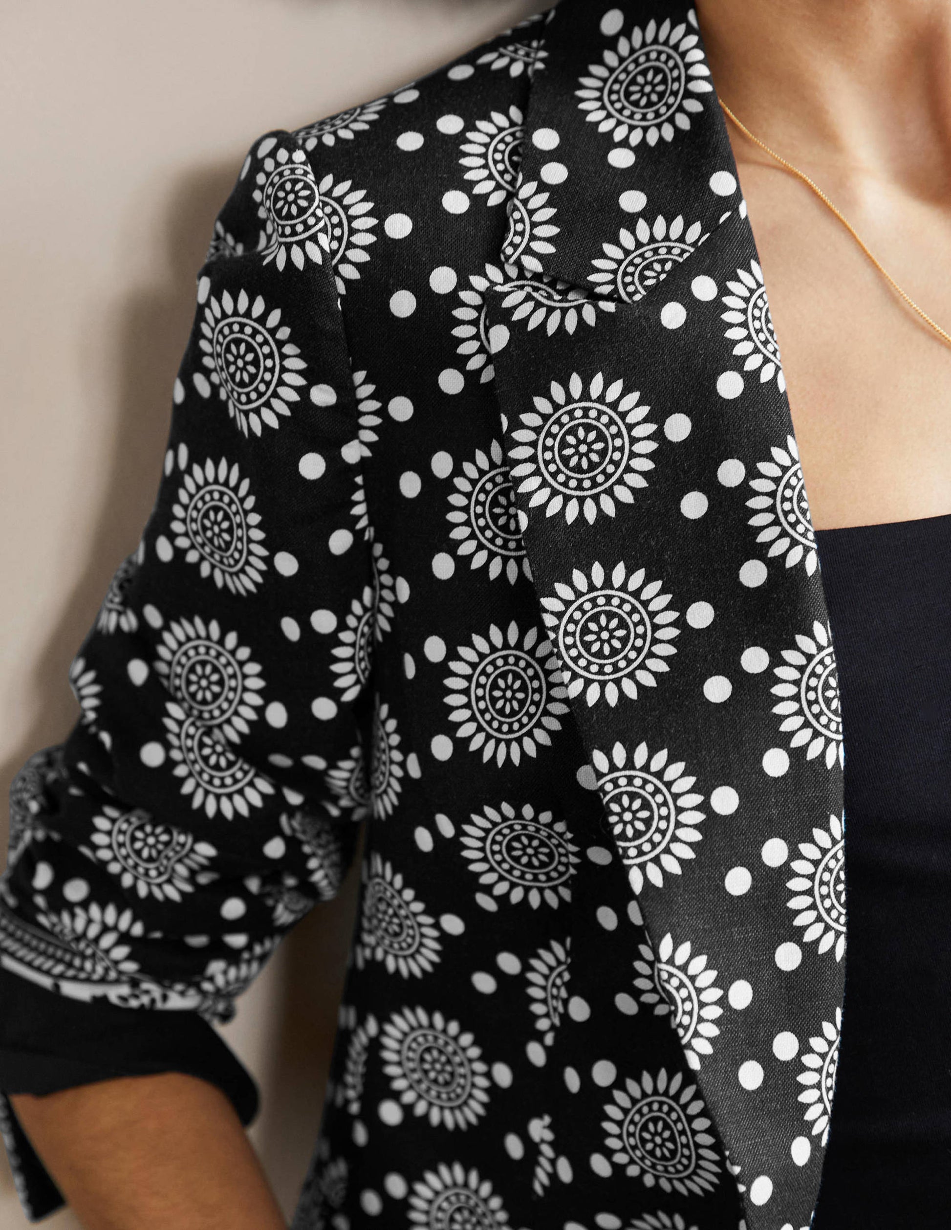 Thea Tailored Linen Blazer-Black, Sun Geo-2