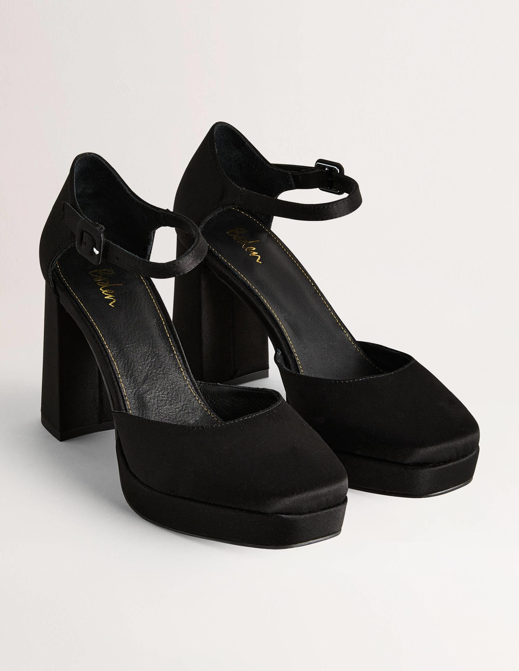 Closed-Toe Heeled Platforms-Black - Image 2