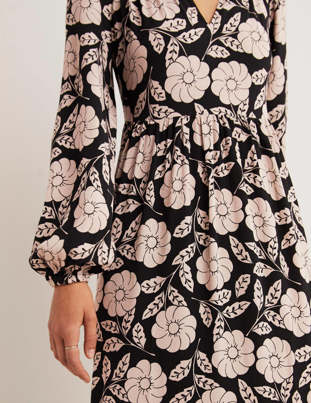 Printed Notch Neck Maxi Dress-Black, Botanica-2