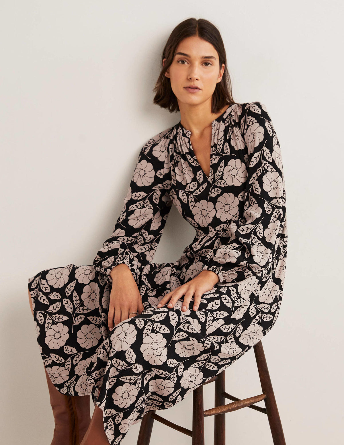 Printed Notch Neck Maxi Dress-Black, Botanica-4