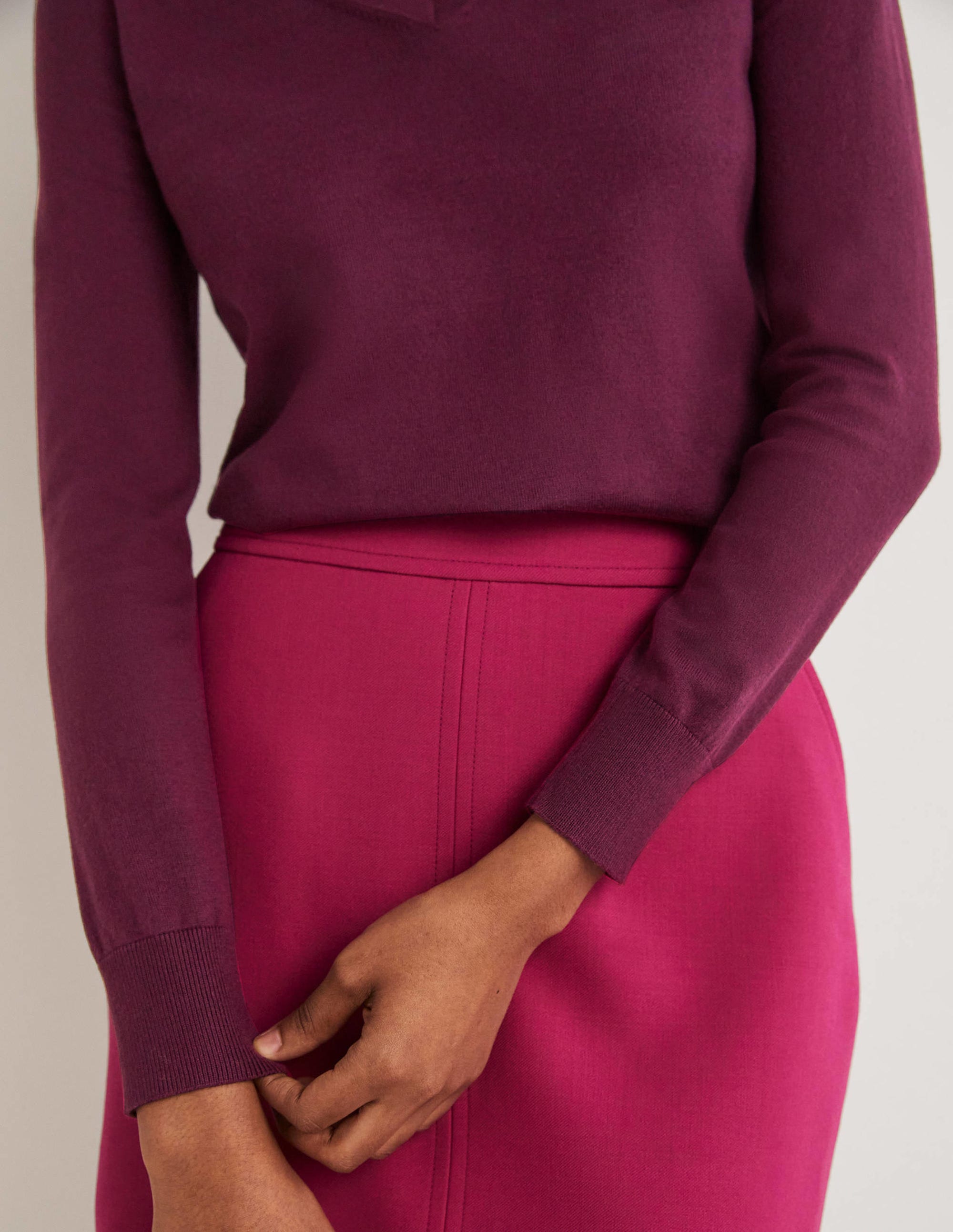 Cotton V-Neck Sweater-Berry - Image 5