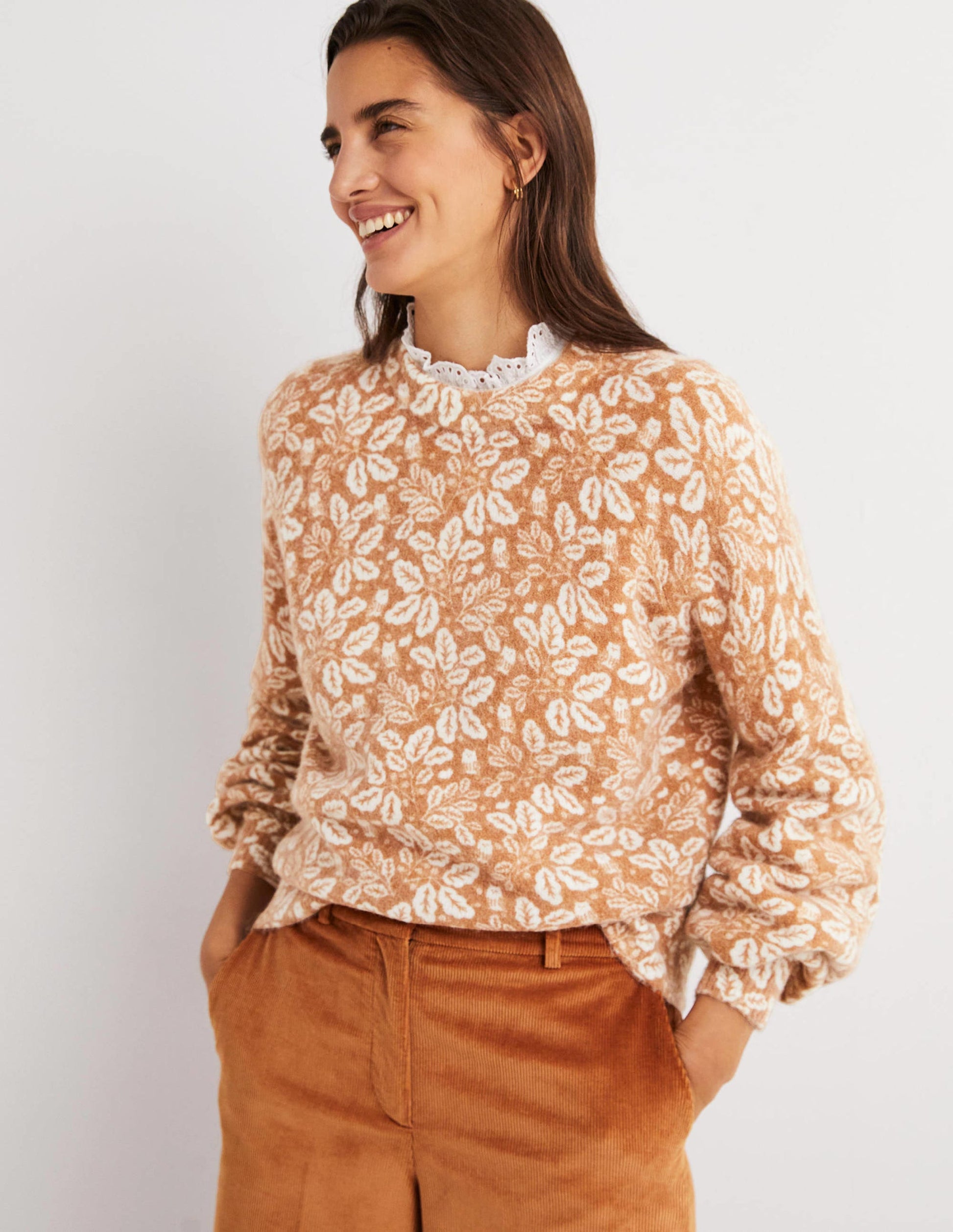 Blouson Sleeve Fluffy Sweater-Assam Brown, Acorn Leaf-5